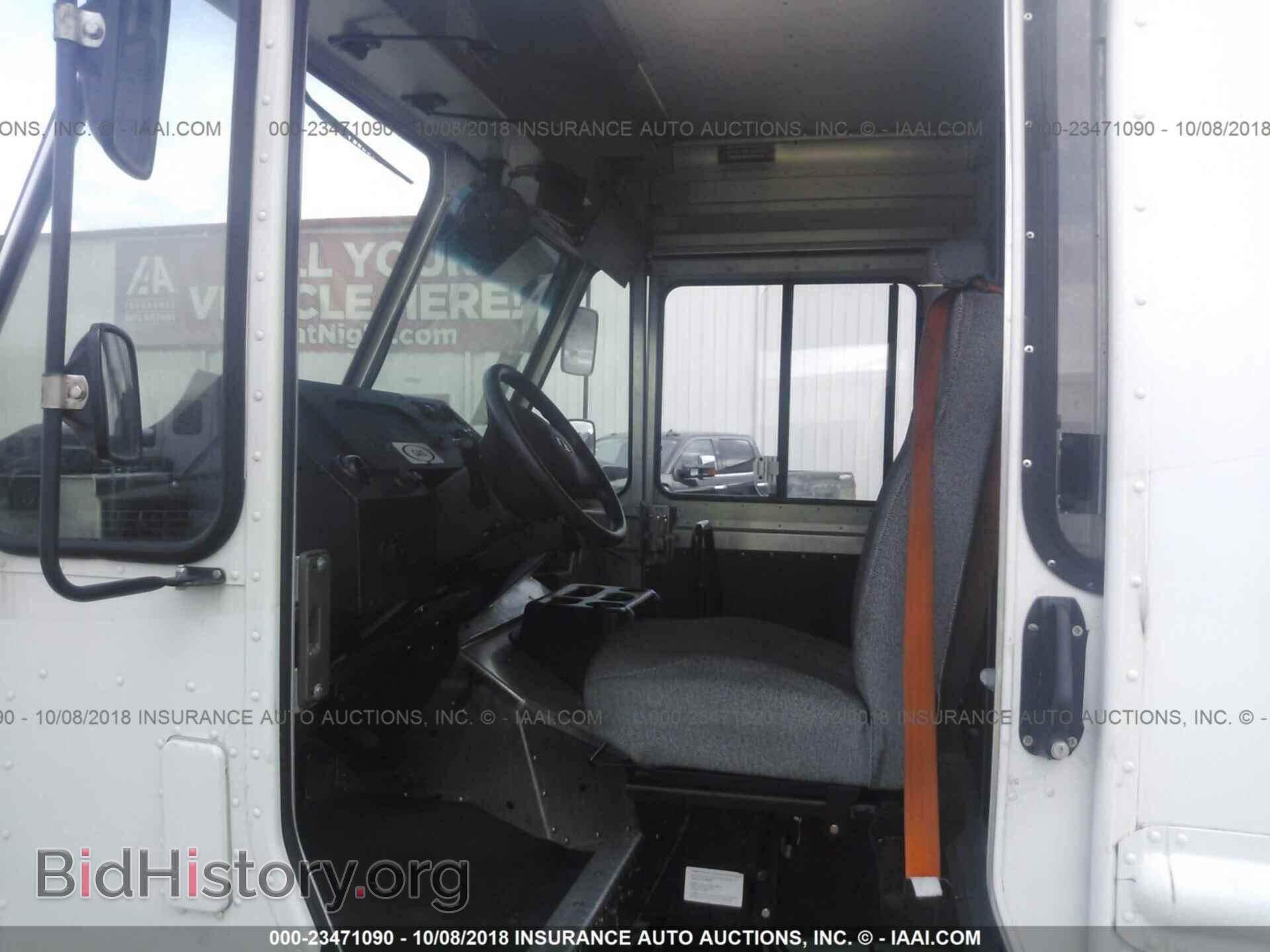2012 Ford Econoline - VIN: 1FC2E3KL0CDB39206 - Photo 5