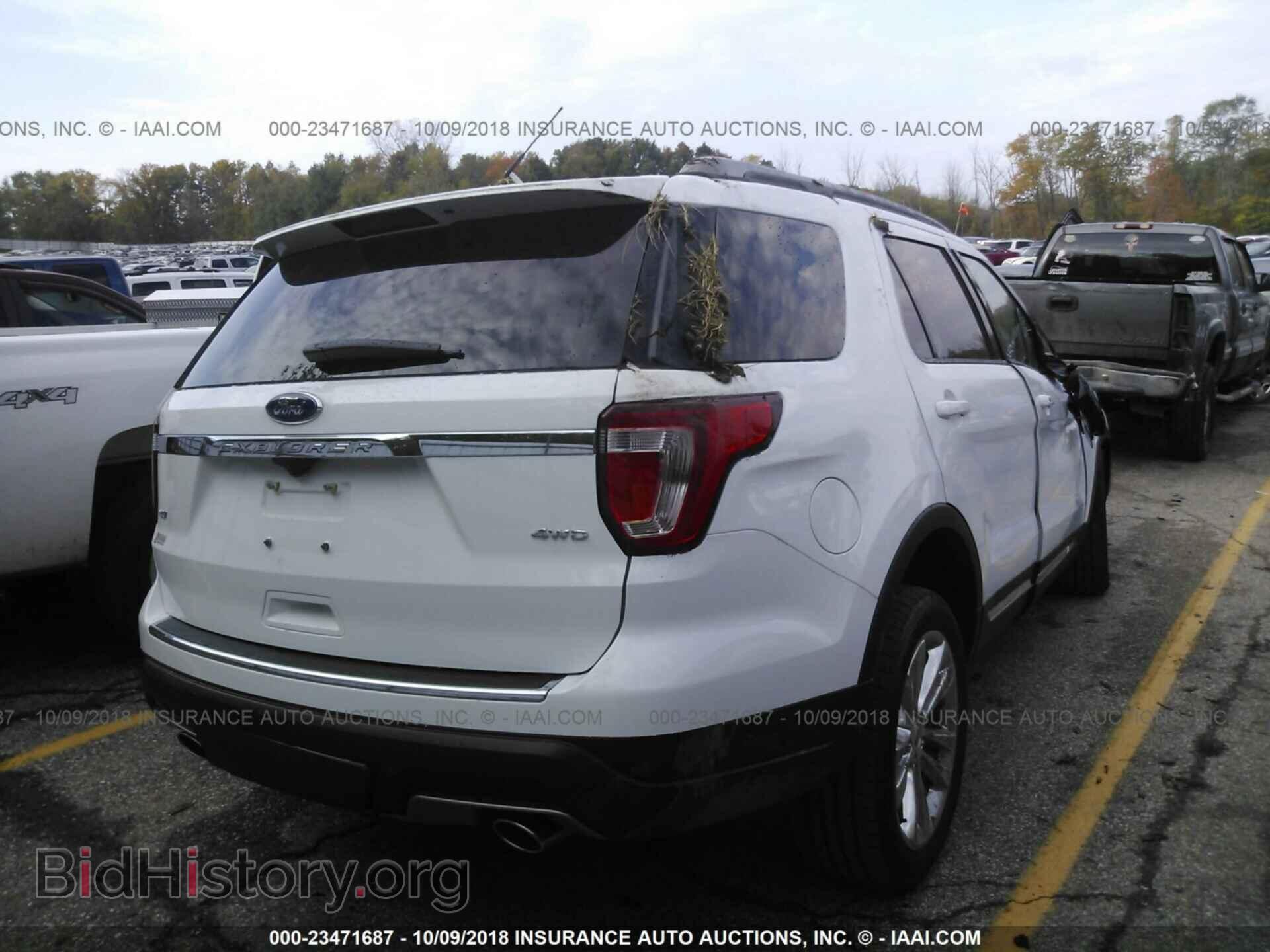 2018 Ford Explorer - VIN: 1FM5K8D84JGA66215 - Photo 4