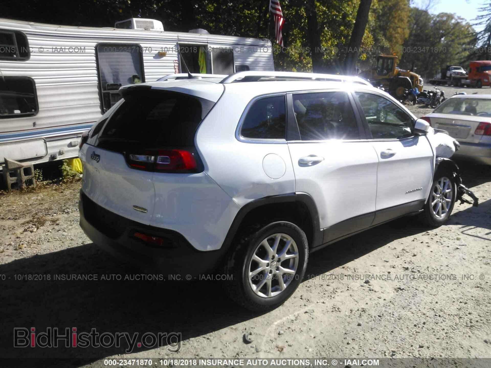 2014 Jeep Cherokee - VIN: 1C4PJMCB3EW237263 - Фото 4