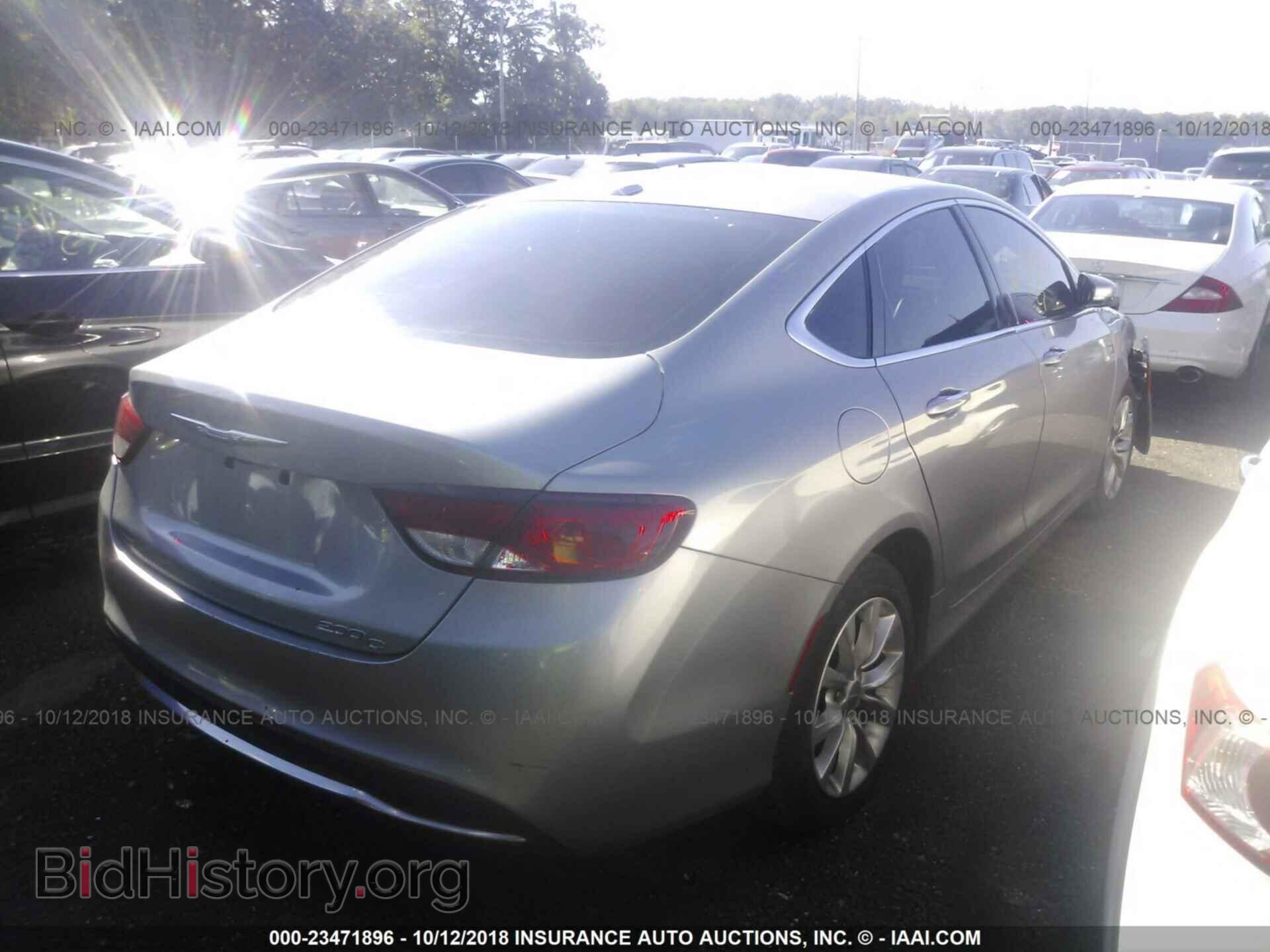 2015 Chrysler 200 - VIN: 1C3CCCCB9FN612667 - Фото 4