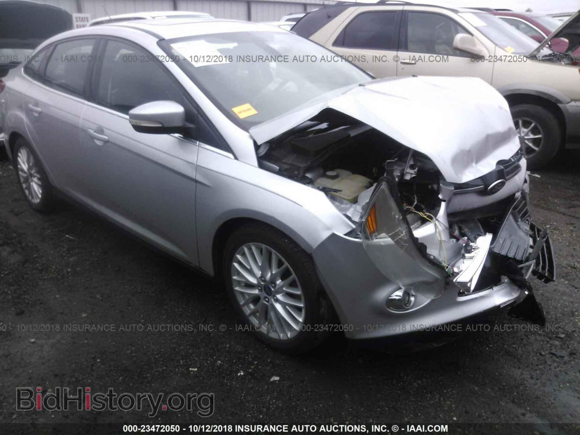 Photo 1FAHP3H22CL463708 - Ford Focus 2012