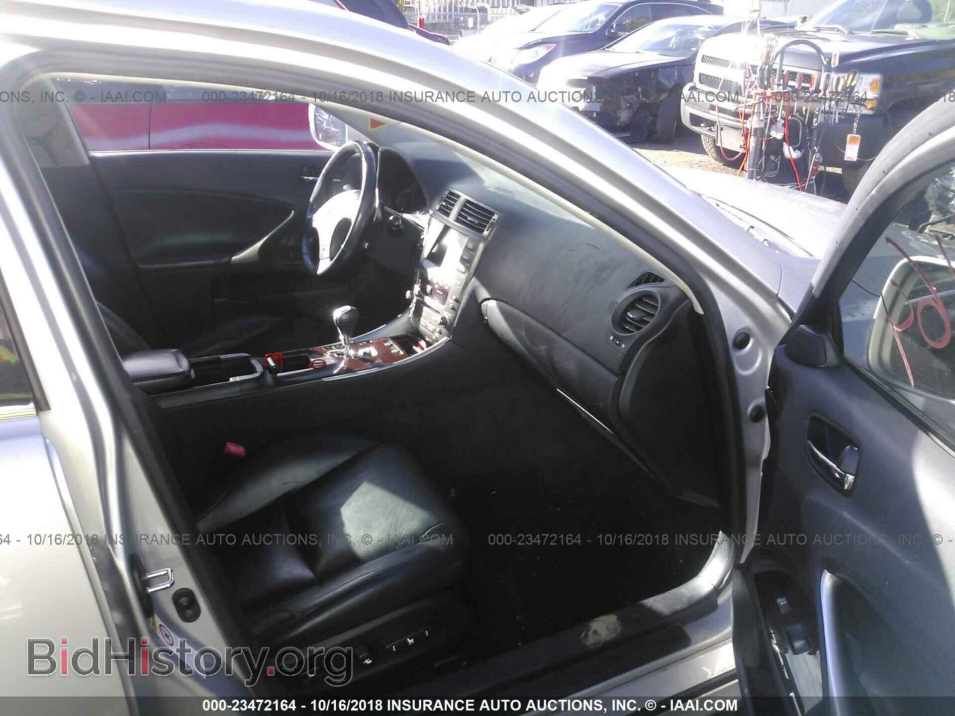 2007 LEXUS IS - VIN: JTHCK262372016167 - Photo 5