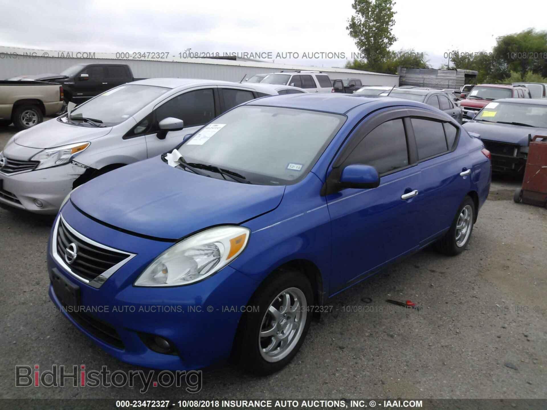 2013 Nissan Versa - VIN: 3N1CN7AP5DL854397 - Фото 2