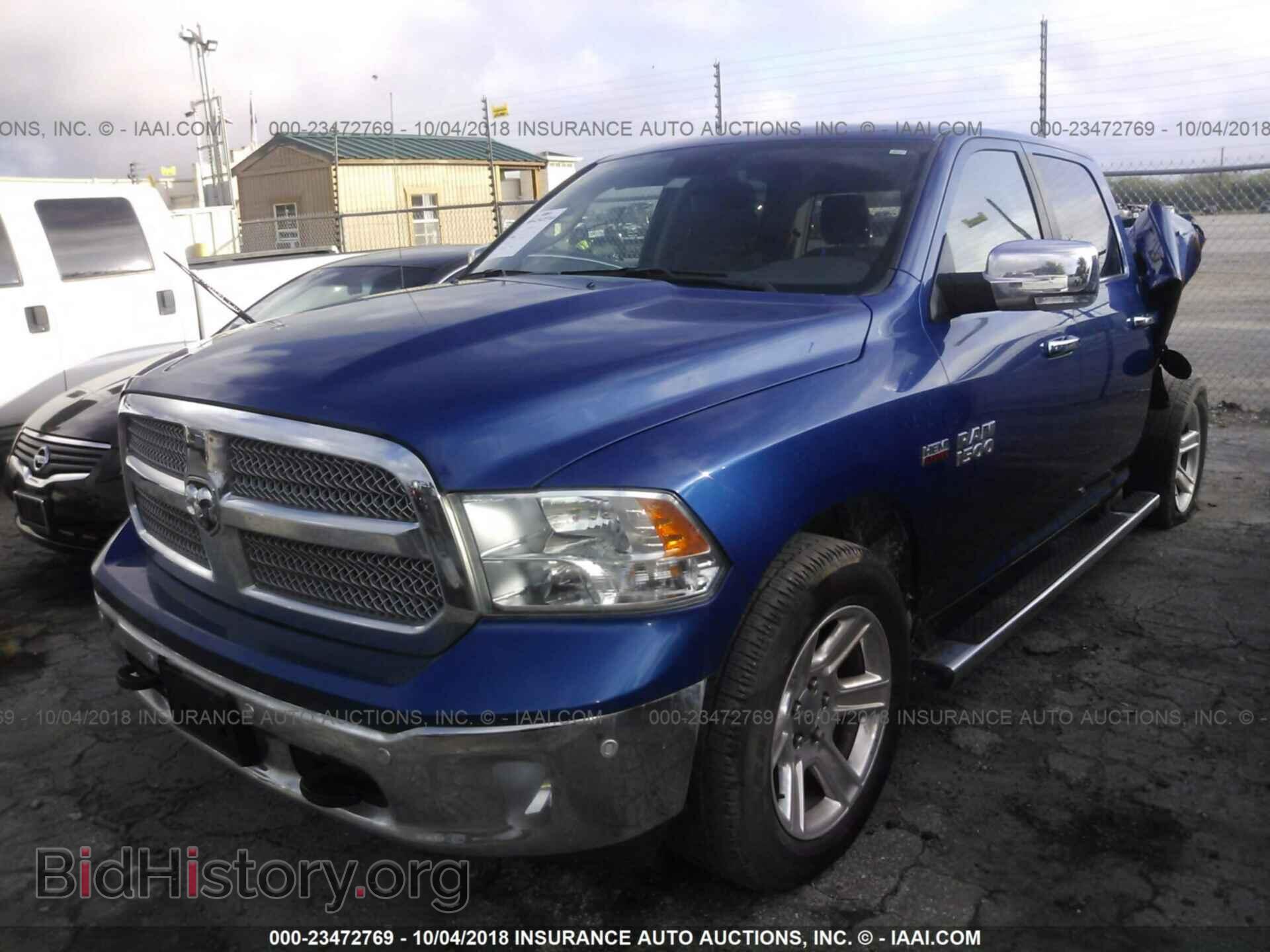 2017 Ram 1500 - VIN: 1C6RR6LT8HS775899 - Фото 2