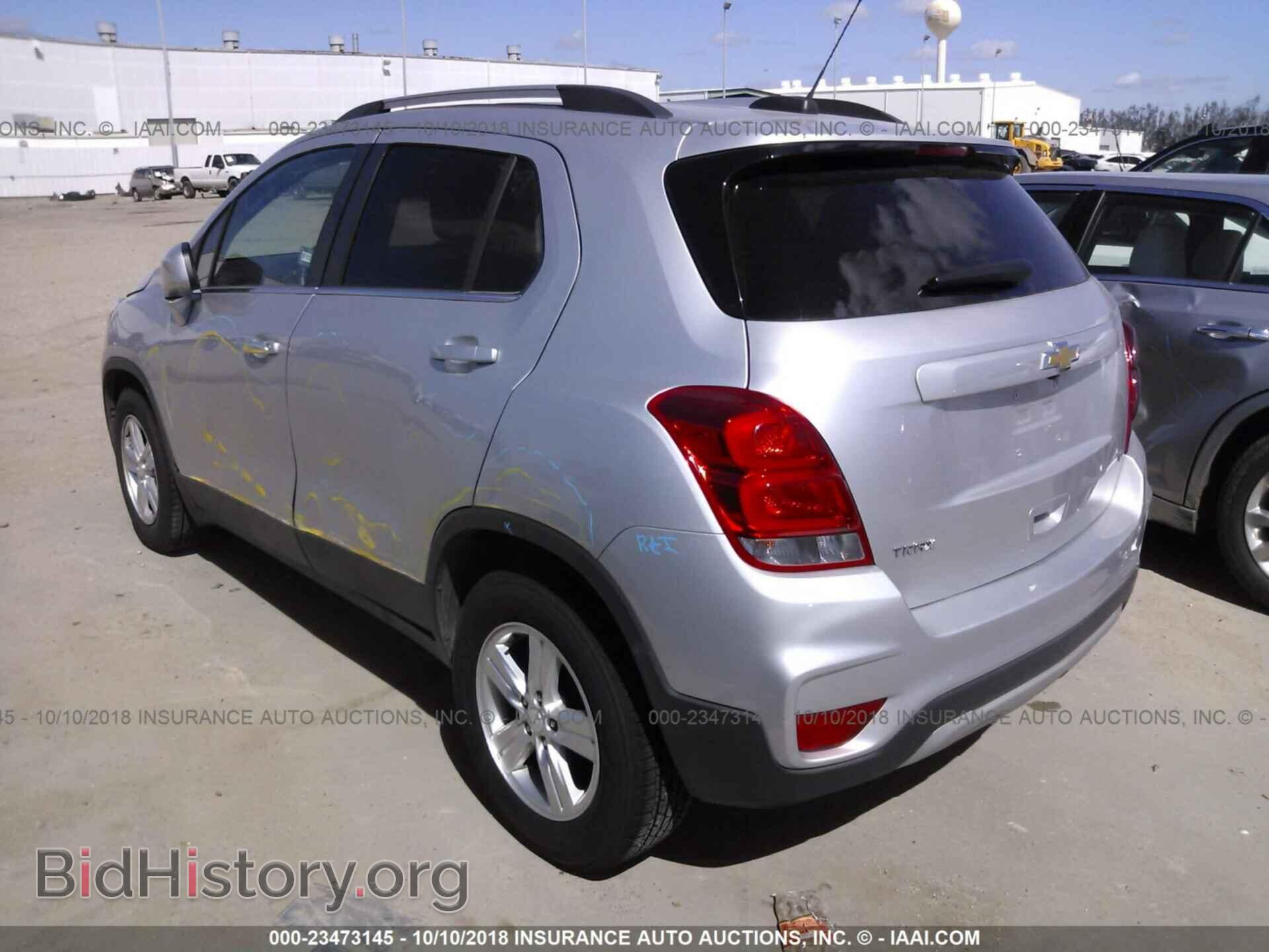 2017 Chevrolet Trax - VIN: 3GNCJLSB5HL141226 - Фото 3