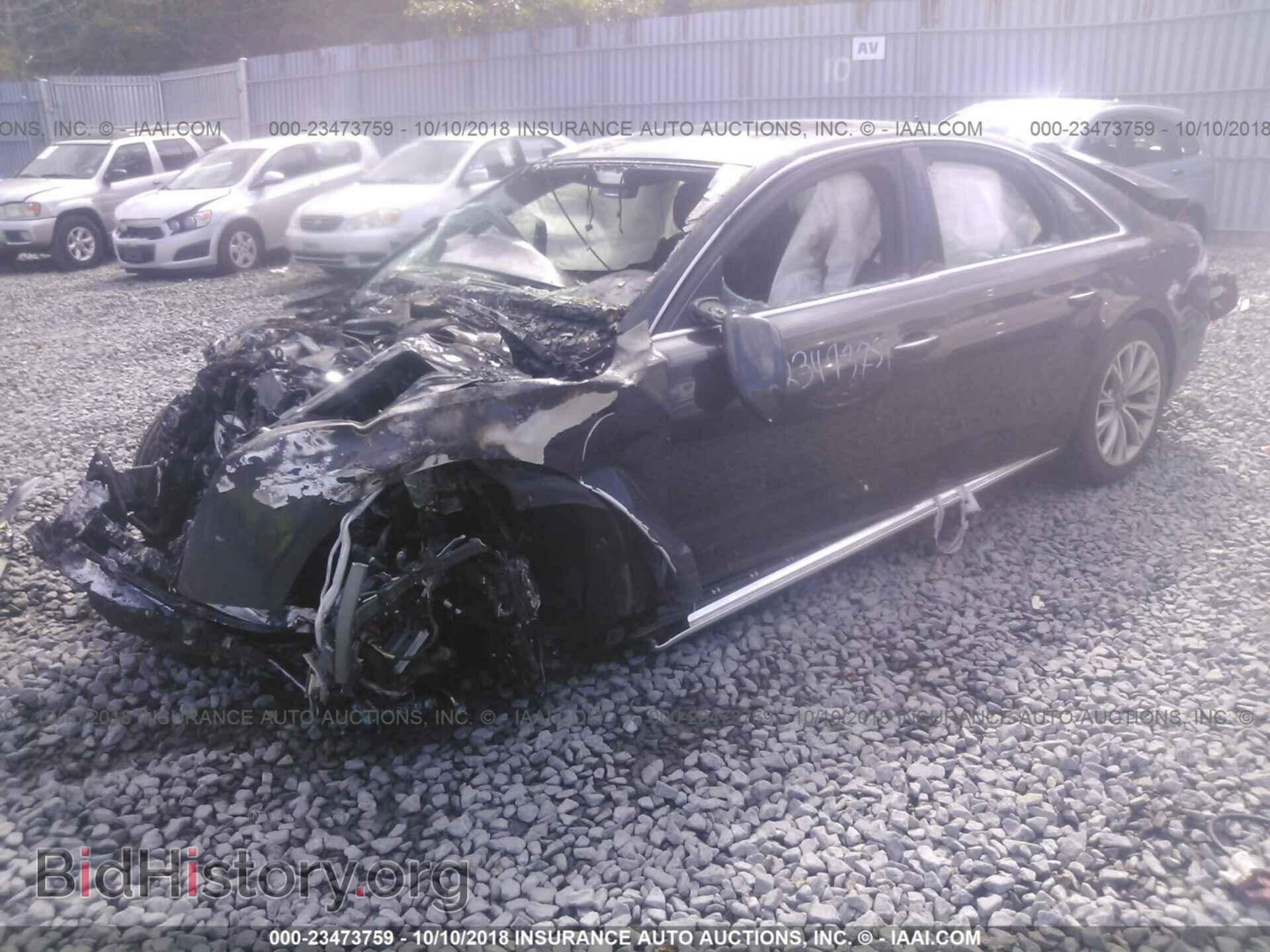 2013 Audi A8 - VIN: WAUAGAFD3DN032575 - Фото 2
