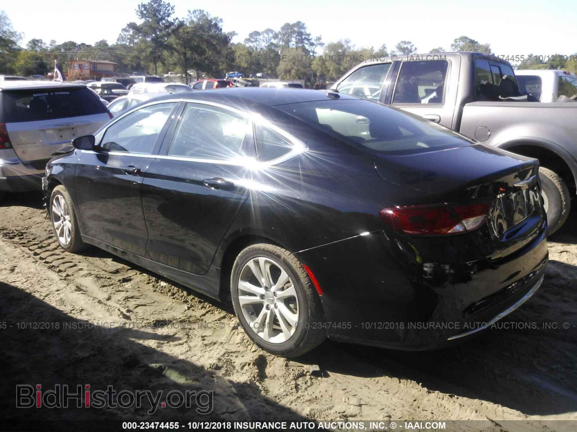 2015 Chrysler 200 - VIN: 1C3CCCAB8FN619452 - Фото 3