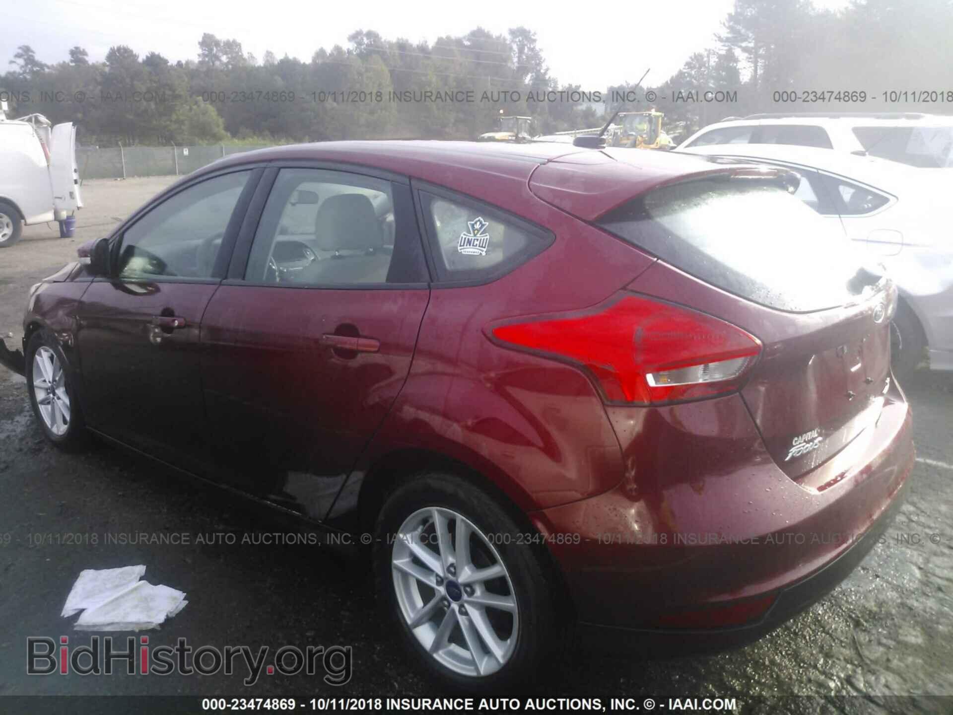 2015 Ford Focus - VIN: 1FADP3K20FL291741 - Photo 3