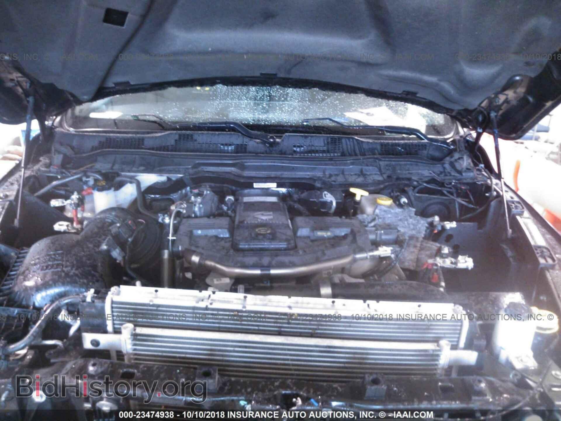 2018 Ram 3500 - VIN: 3C63RRGLXJG114048 - Фото 9