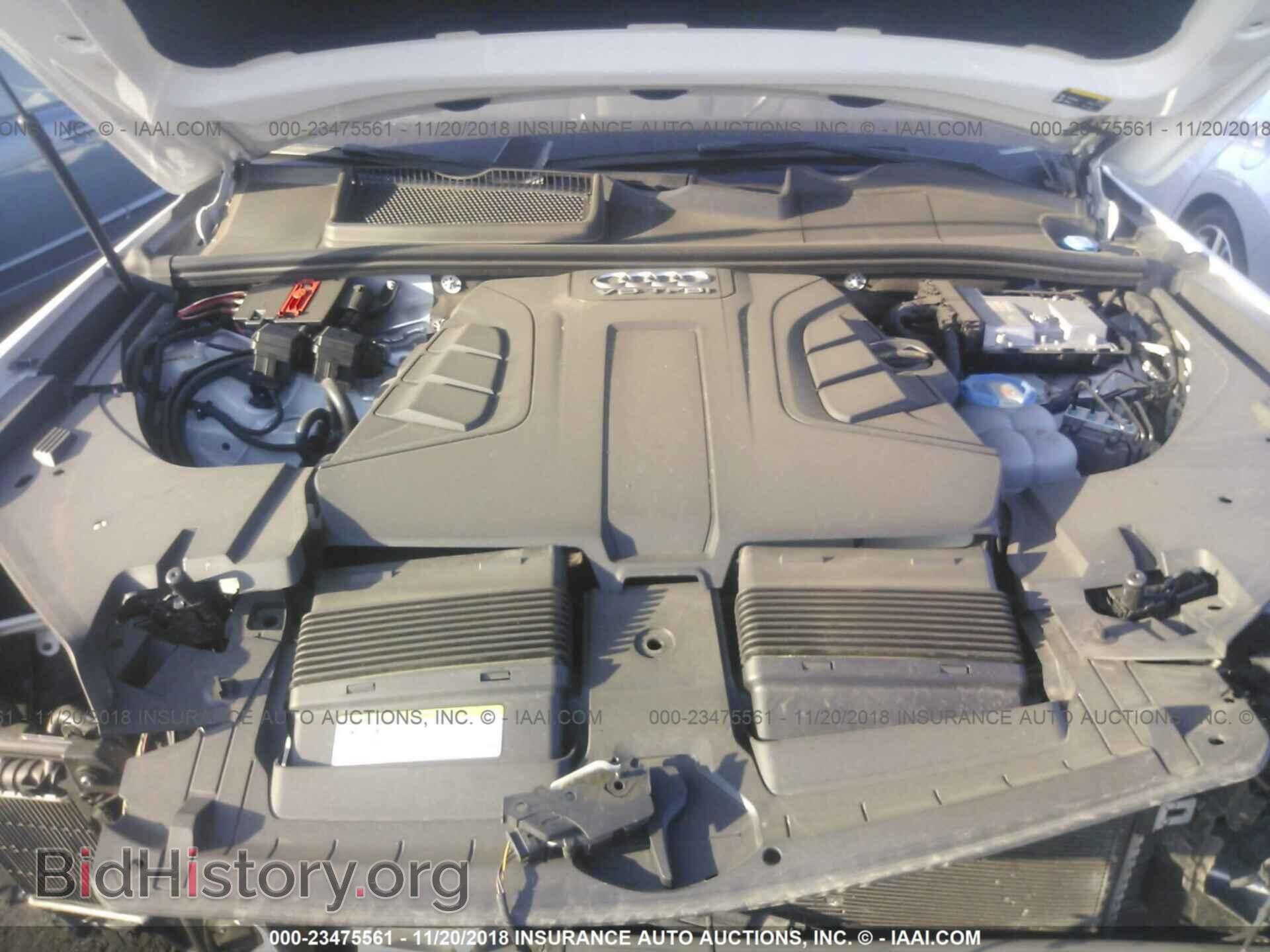 2017 Audi Q7 - VIN: WA1LAAF74HD033764 - Фото 10