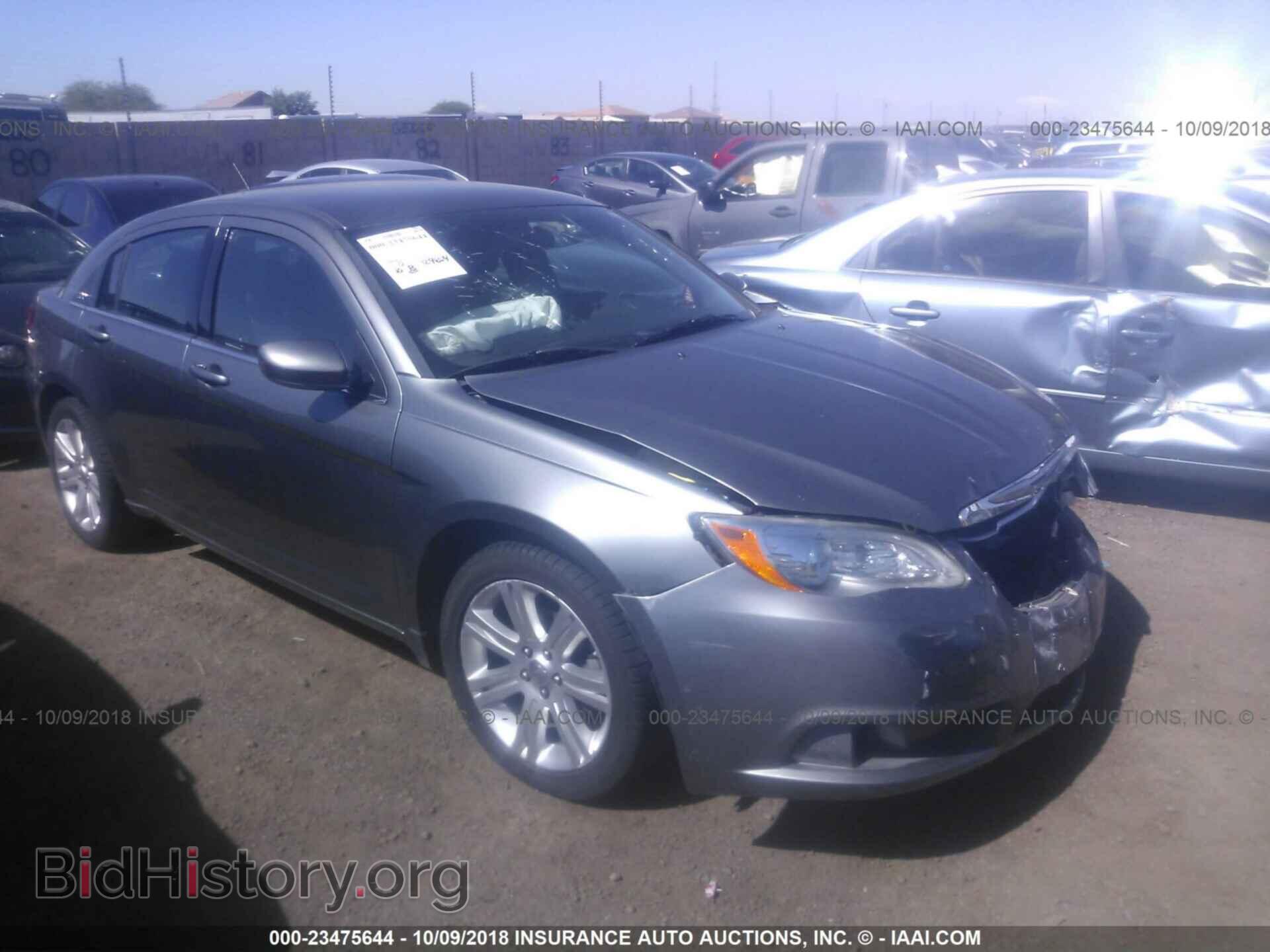 Photo 1C3CCBAB7DN660369 - Chrysler 200 2013