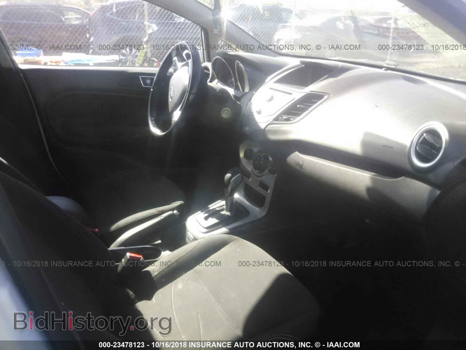 2015 Ford Fiesta - VIN: 3FADP4EJ9FM105573 - Фото 5