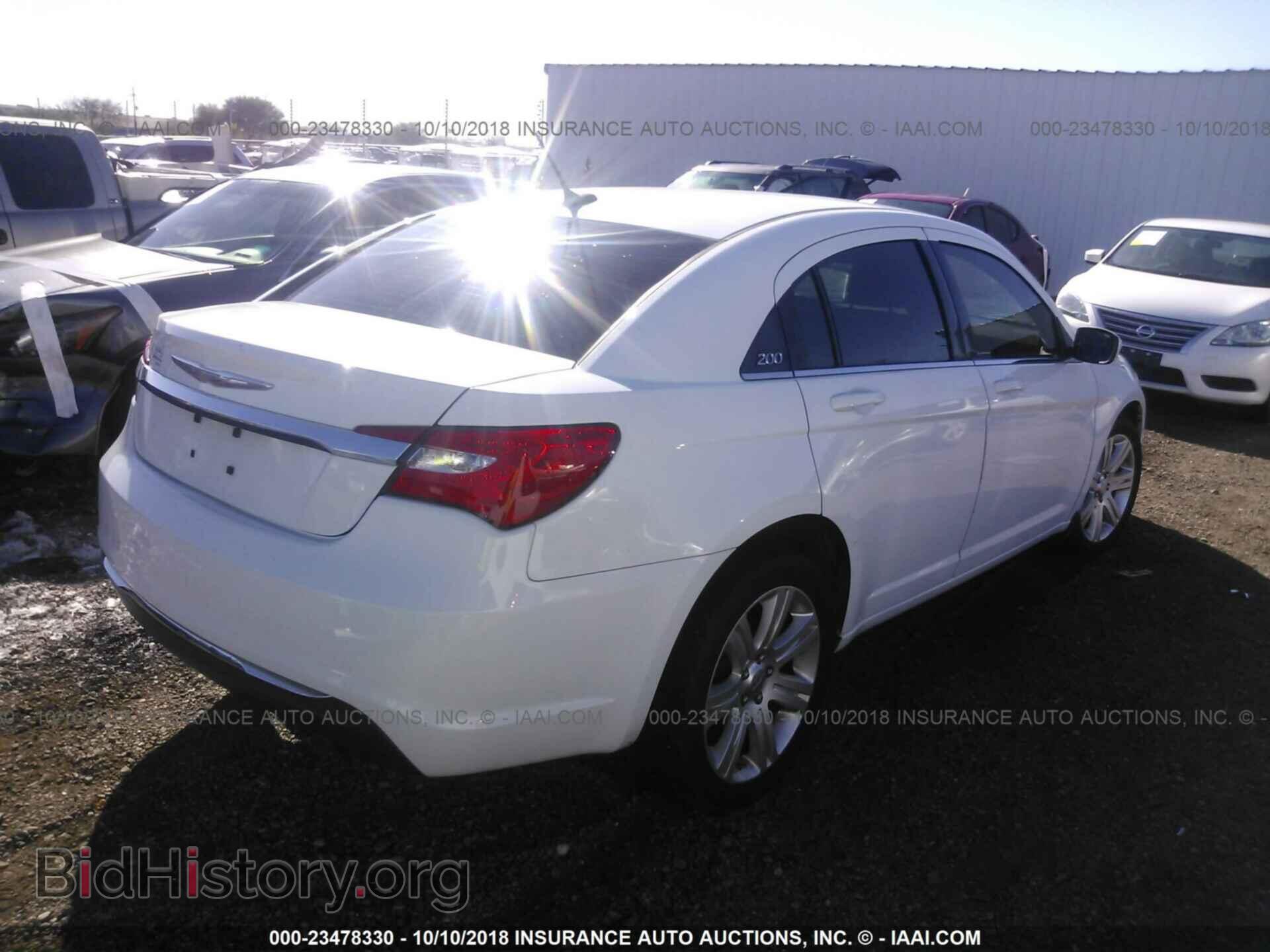 2013 Chrysler 200 - VIN: 1C3CCBBB9DN696434 - Photo 4
