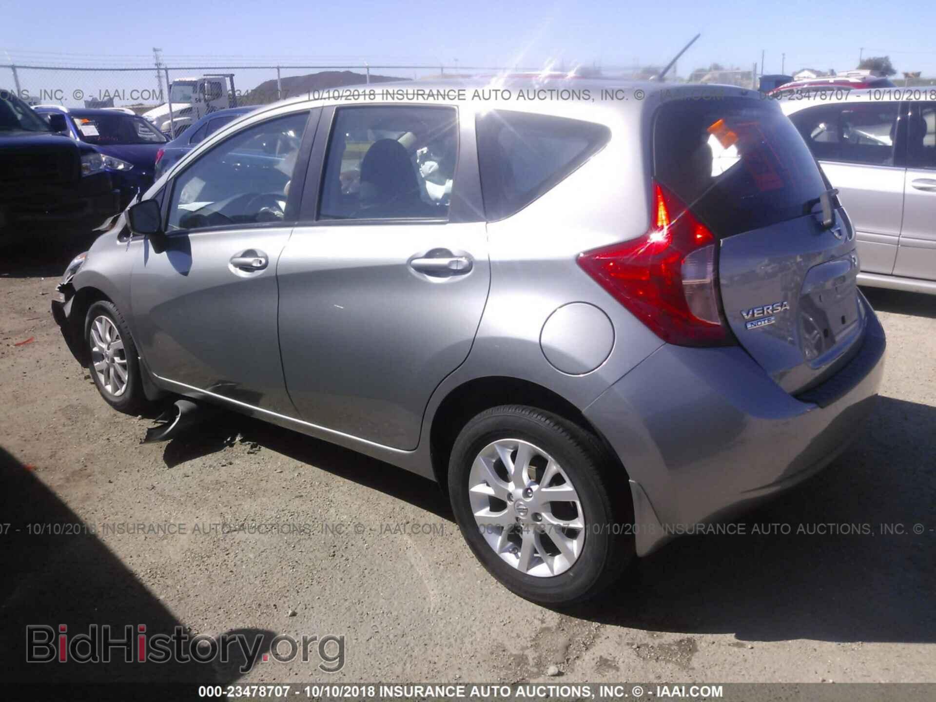 2015 Nissan Versa note - VIN: 3N1CE2CP2FL425463 - Photo 3