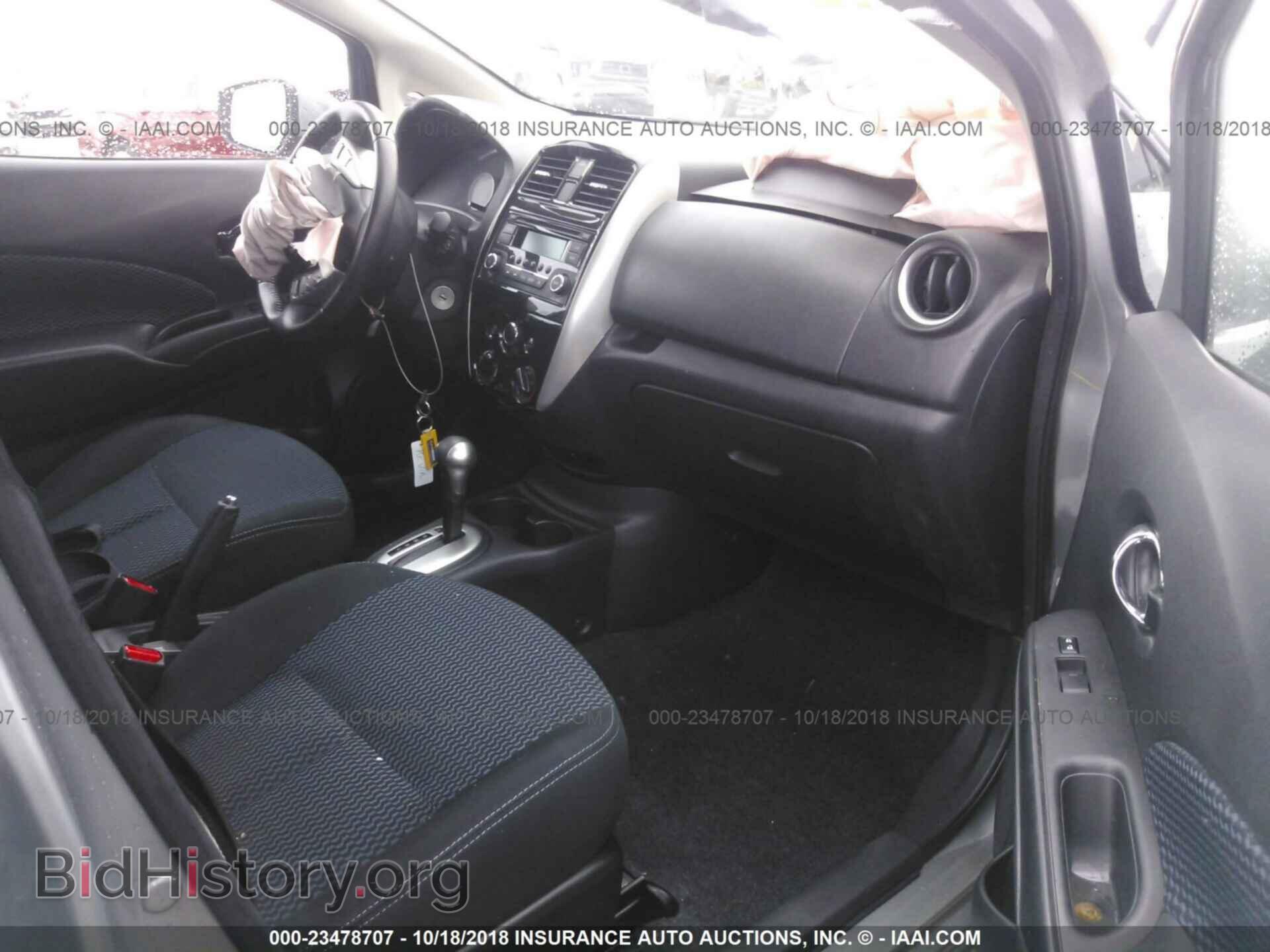 2015 Nissan Versa note - VIN: 3N1CE2CP2FL425463 - Photo 5