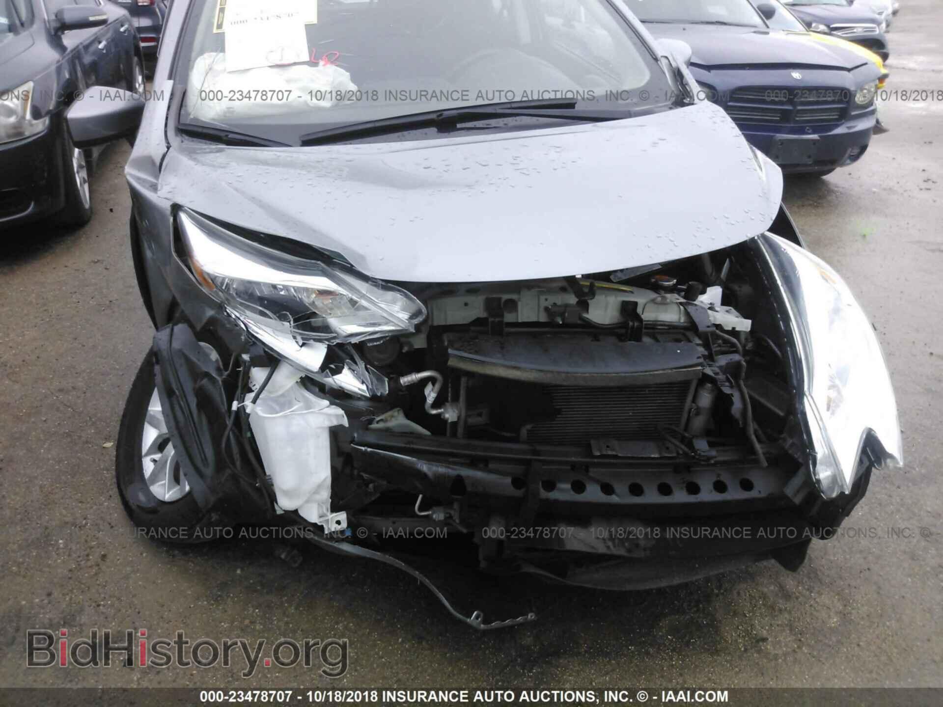 2015 Nissan Versa note - VIN: 3N1CE2CP2FL425463 - Photo 6