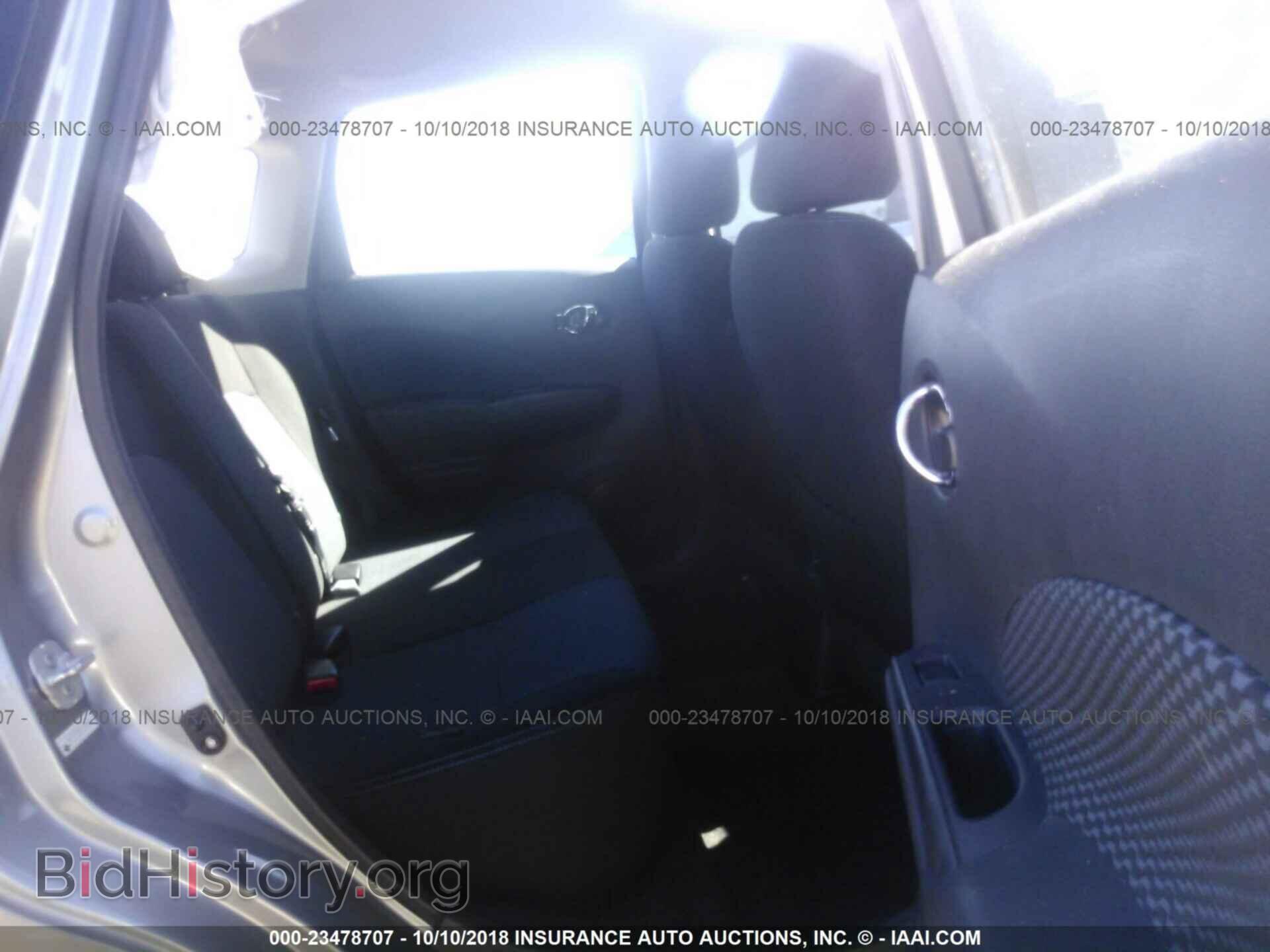 2015 Nissan Versa note - VIN: 3N1CE2CP2FL425463 - Photo 8