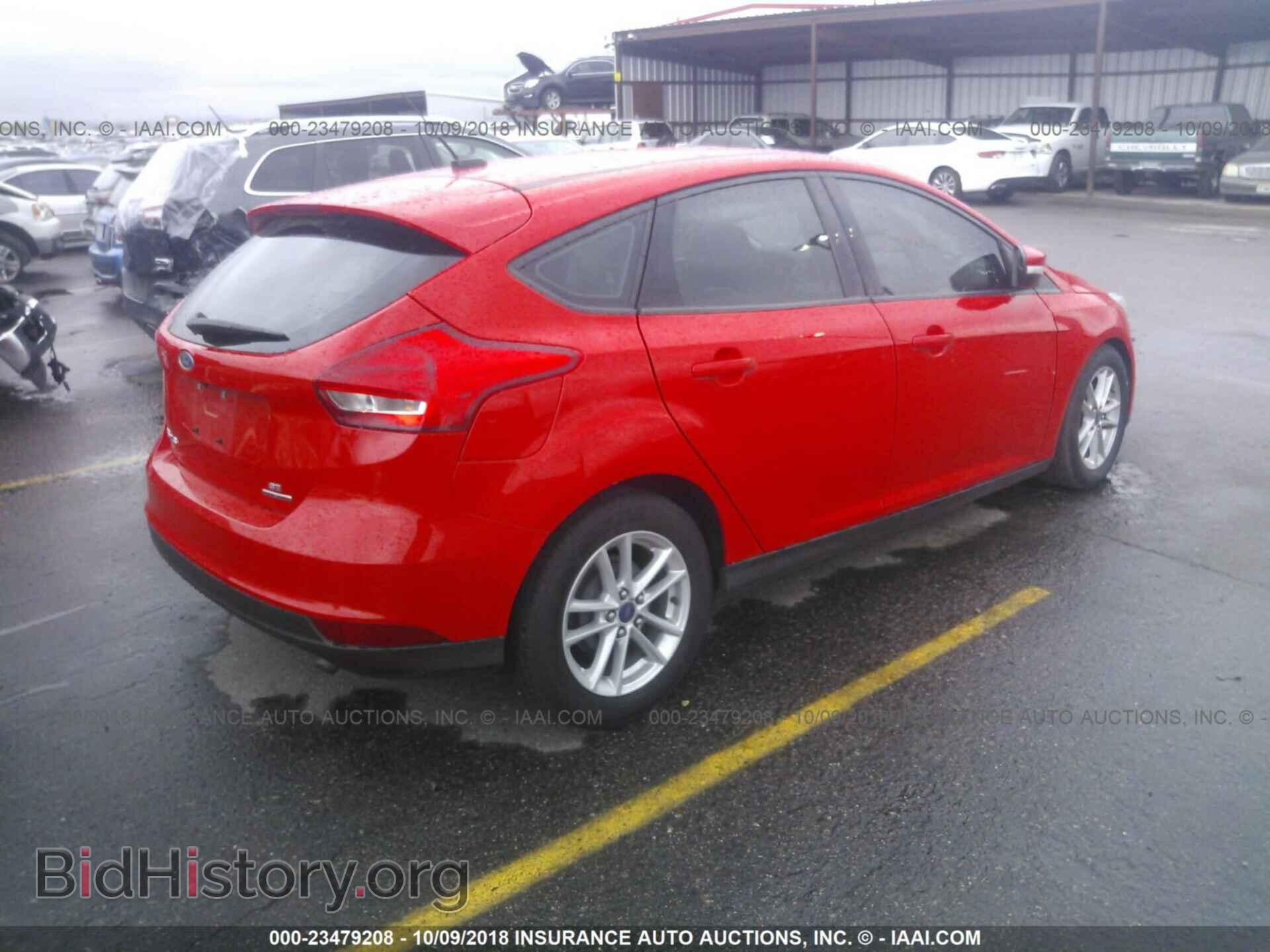 2016 Ford Focus - VIN: 1FADP3K21GL204978 - Фото 4