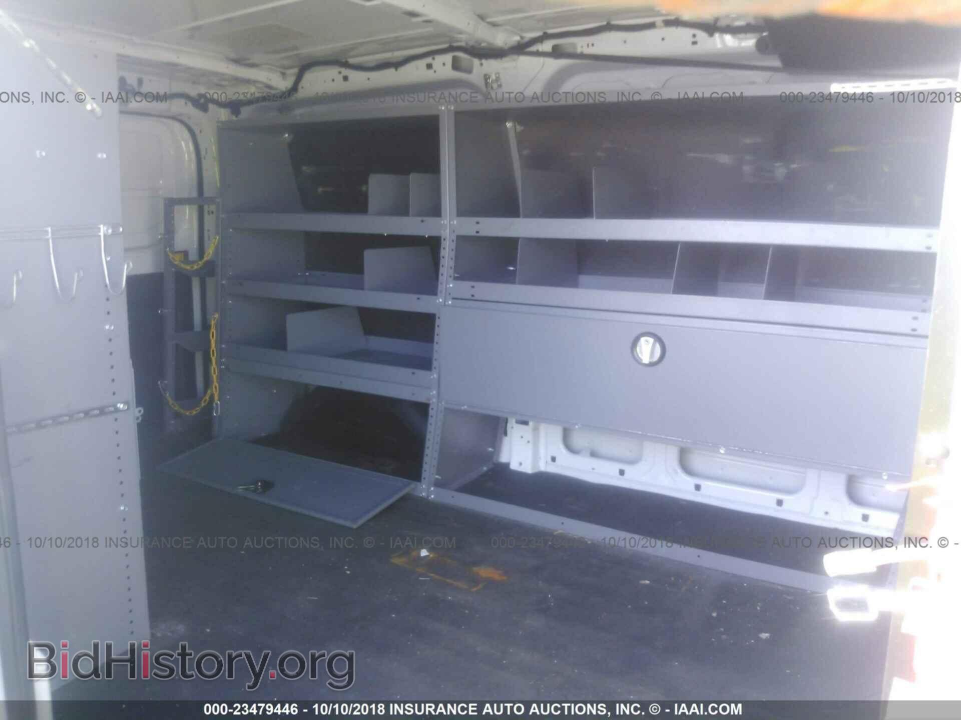 2015 Ford Transit - VIN: 1FTNR1YM7FKA10918 - Photo 8
