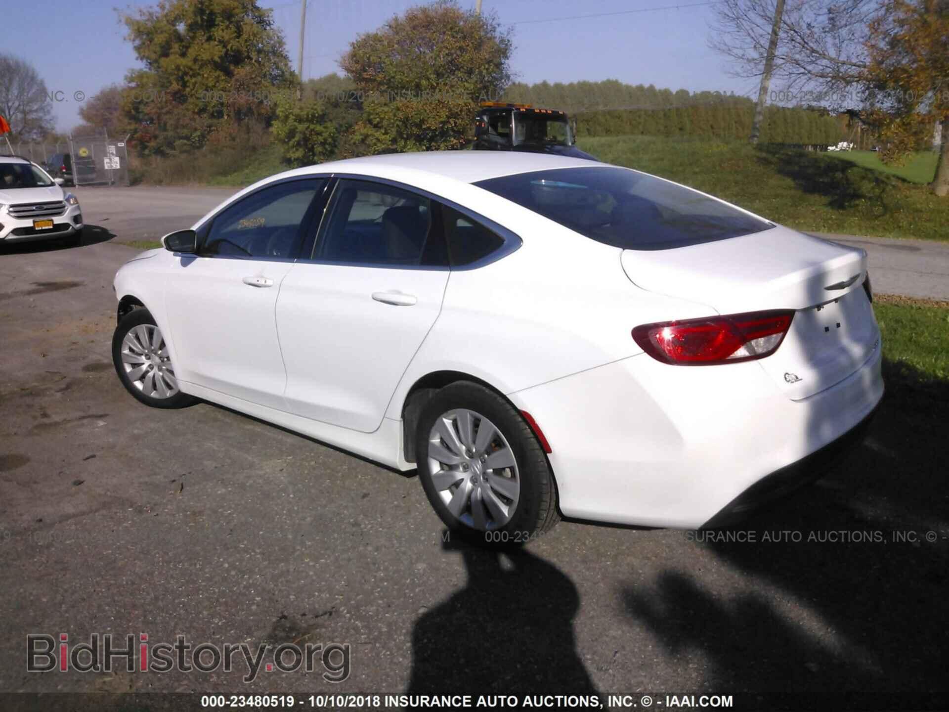 2015 Chrysler 200 - VIN: 1C3CCCFB0FN643799 - Фото 3