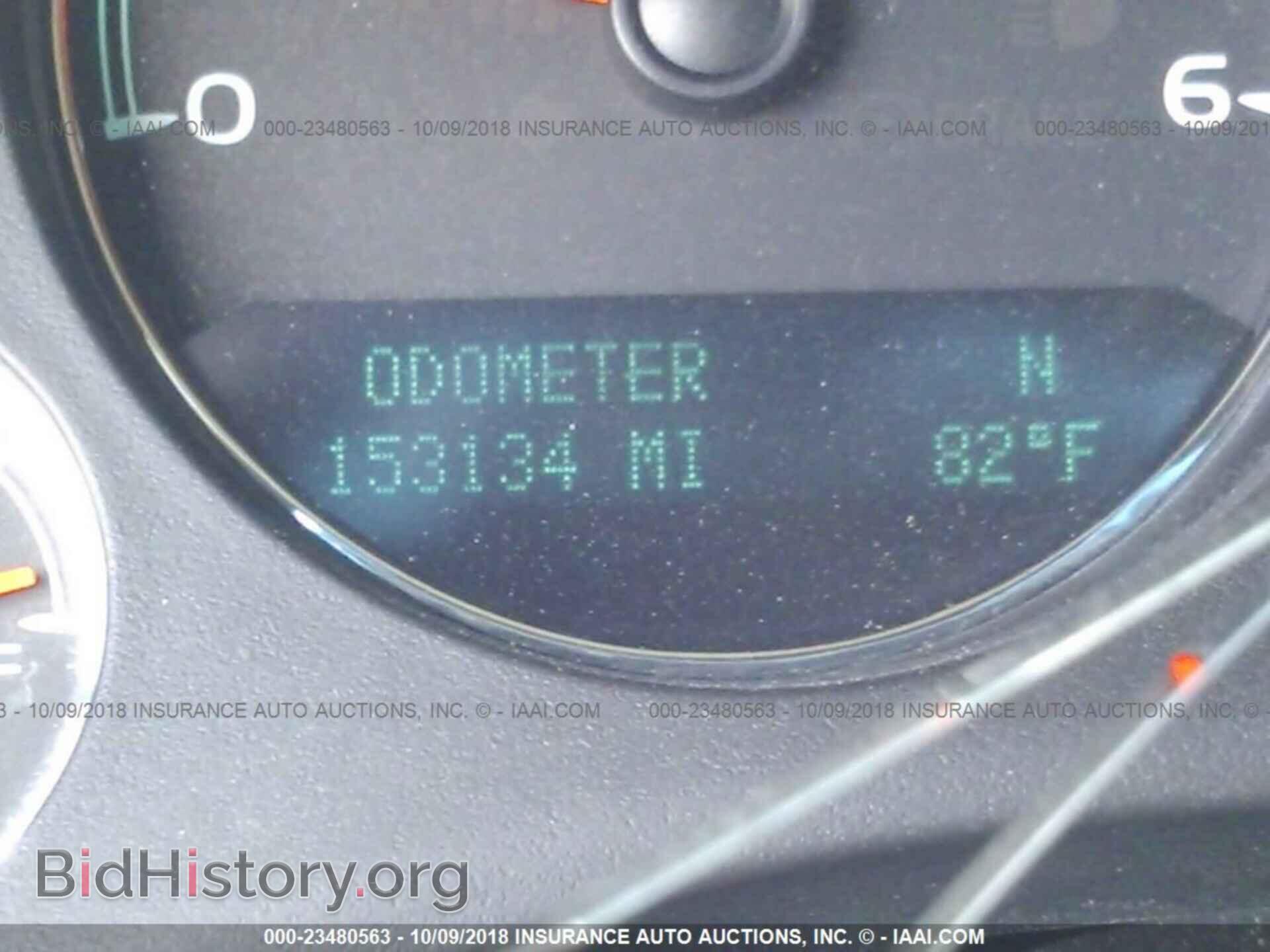 2011 GMC YUKON - VIN: 1GKS1CE02BR390764 - Photo 7