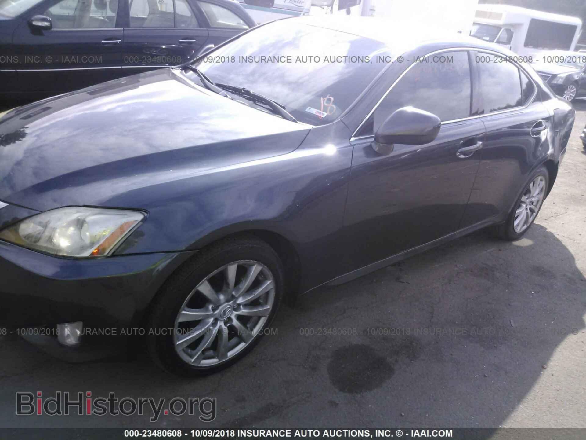 2008 LEXUS IS - VIN: JTHCK262085019270 - Photo 2