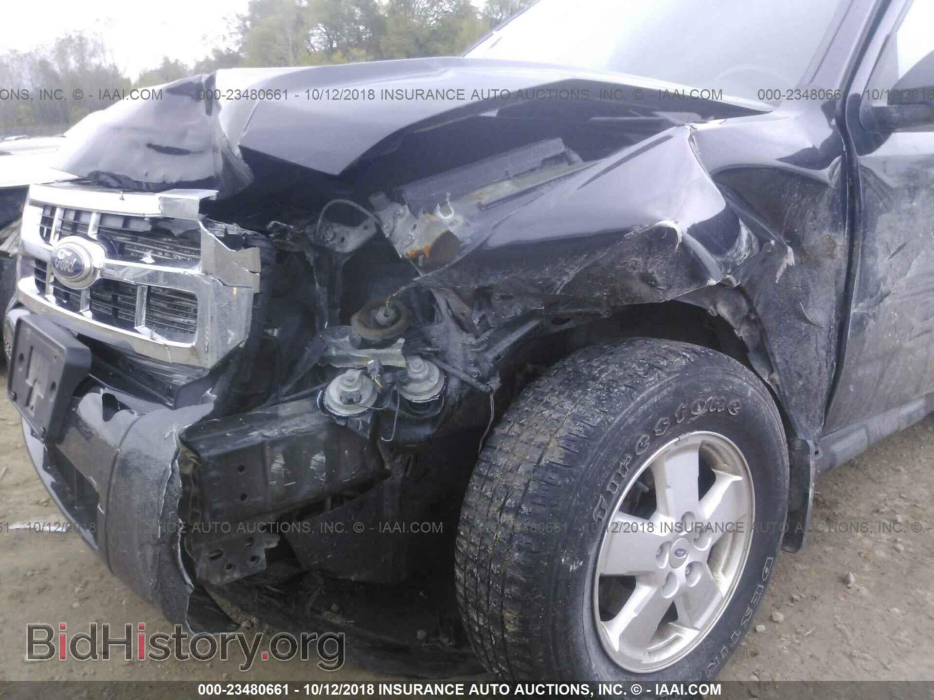 2011 Ford Escape - VIN: 1FMCU9DG3BKA14488 - Photo 6