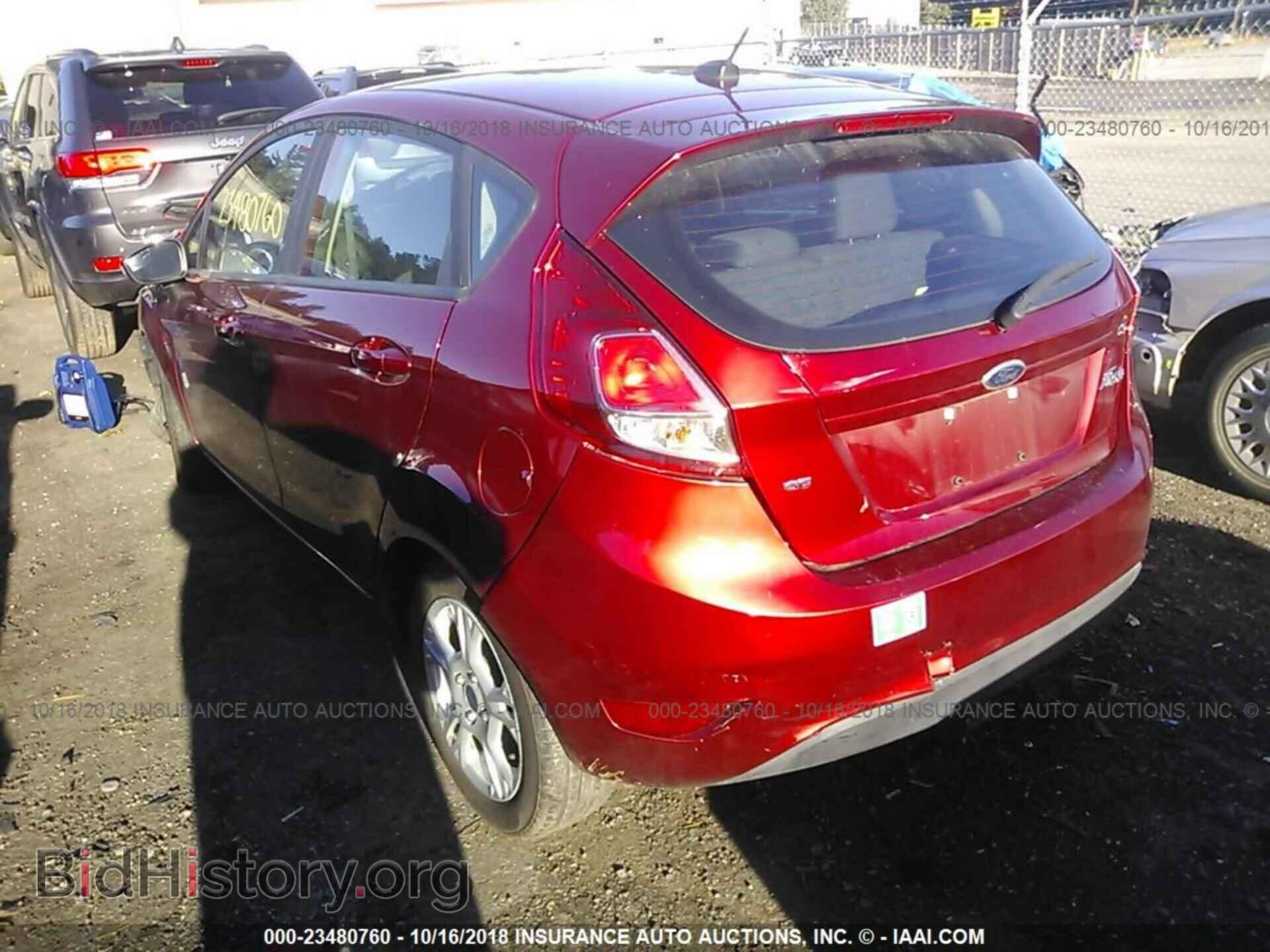 2014 Ford Fiesta - VIN: 3FADP4EJ8EM114263 - Фото 3