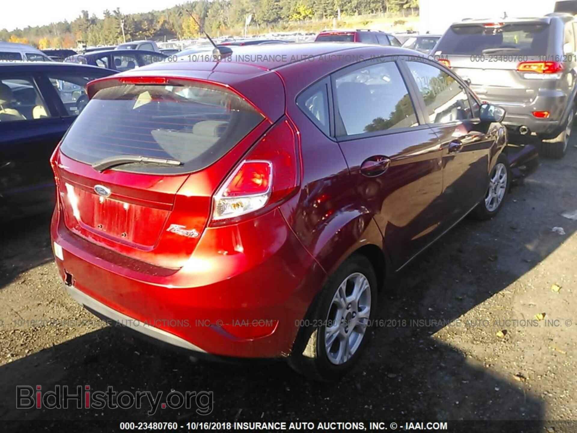 2014 Ford Fiesta - VIN: 3FADP4EJ8EM114263 - Фото 4