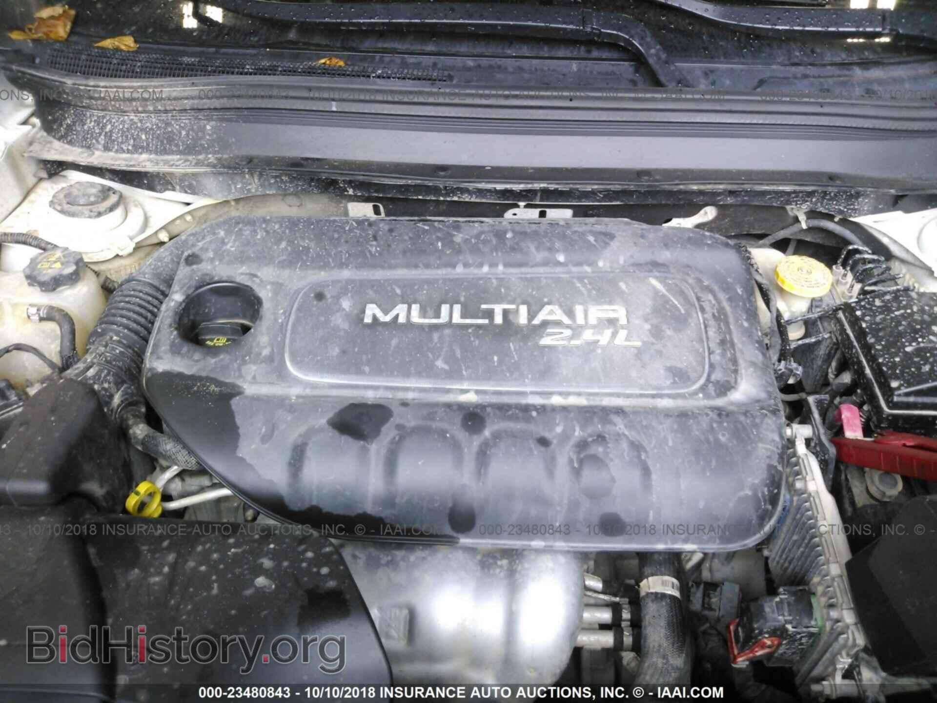 2015 Jeep Cherokee - VIN: 1C4PJLCB2FW565852 - Фото 10
