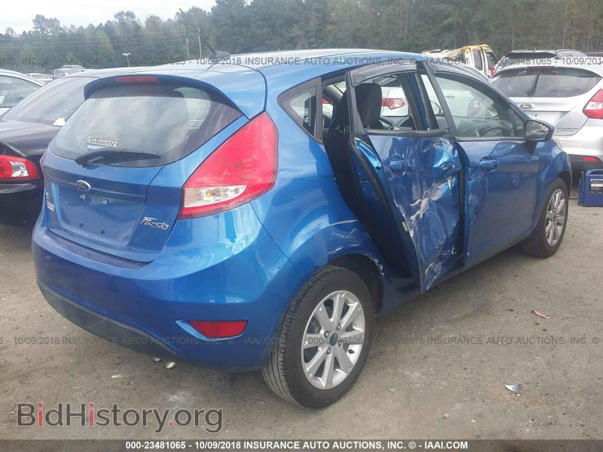 2011 Ford Fiesta - VIN: 3FADP4EJ3BM160109 - Фото 4