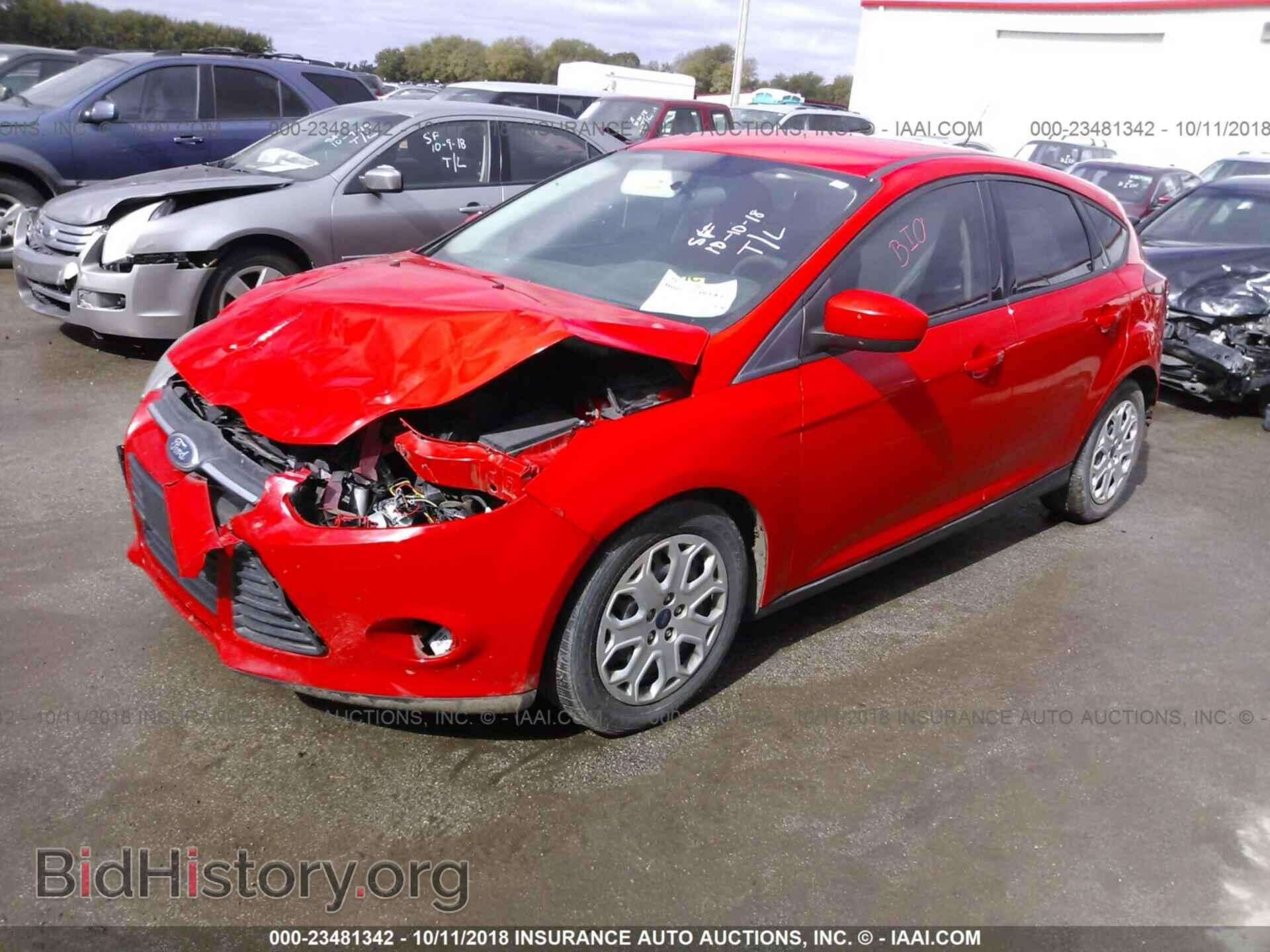 2012 Ford Focus - VIN: 1FAHP3K21CL235398 - Photo 2