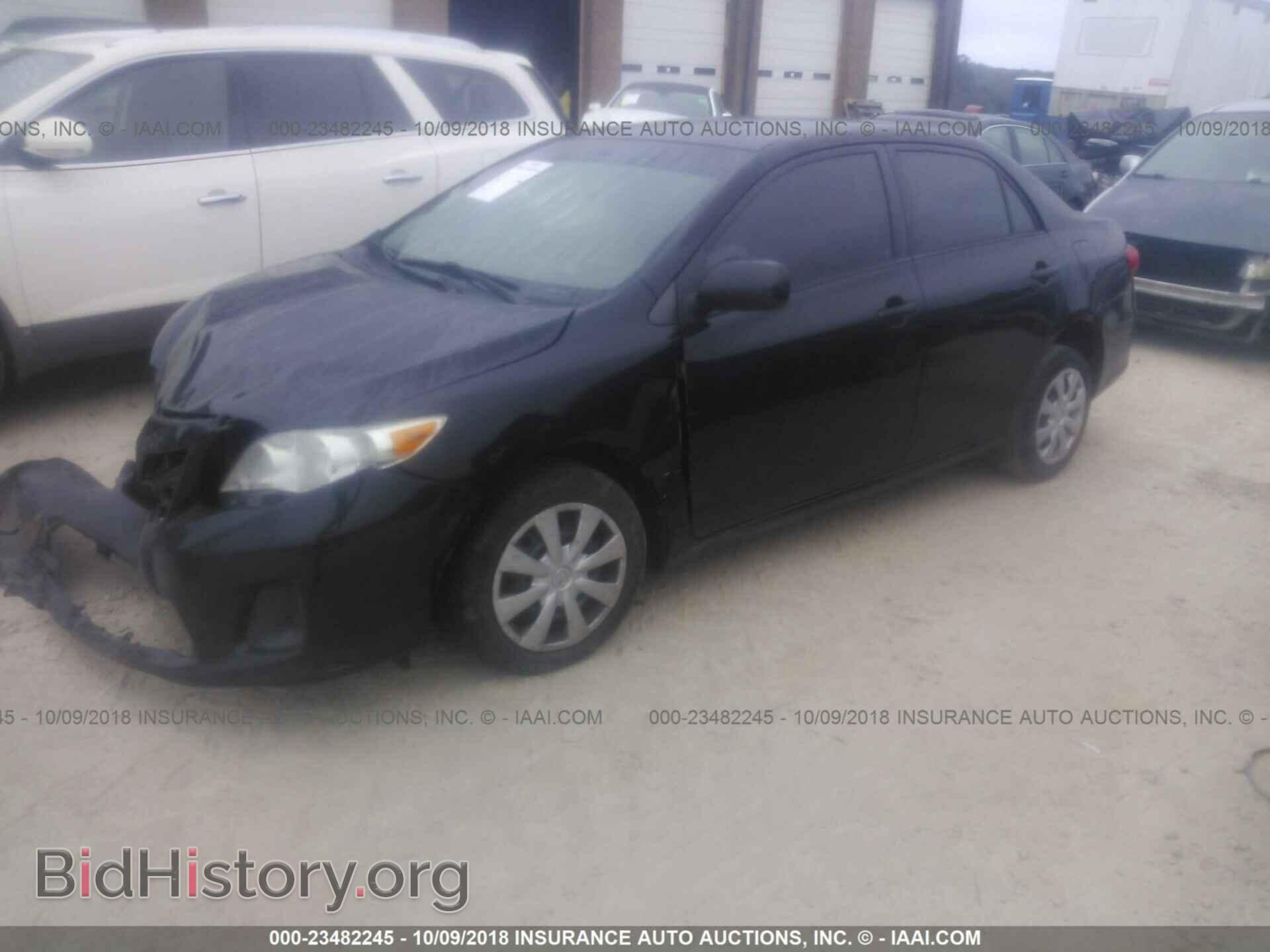 2011 Toyota Corolla - VIN: 2T1BU4EE9BC677193 - Фото 2