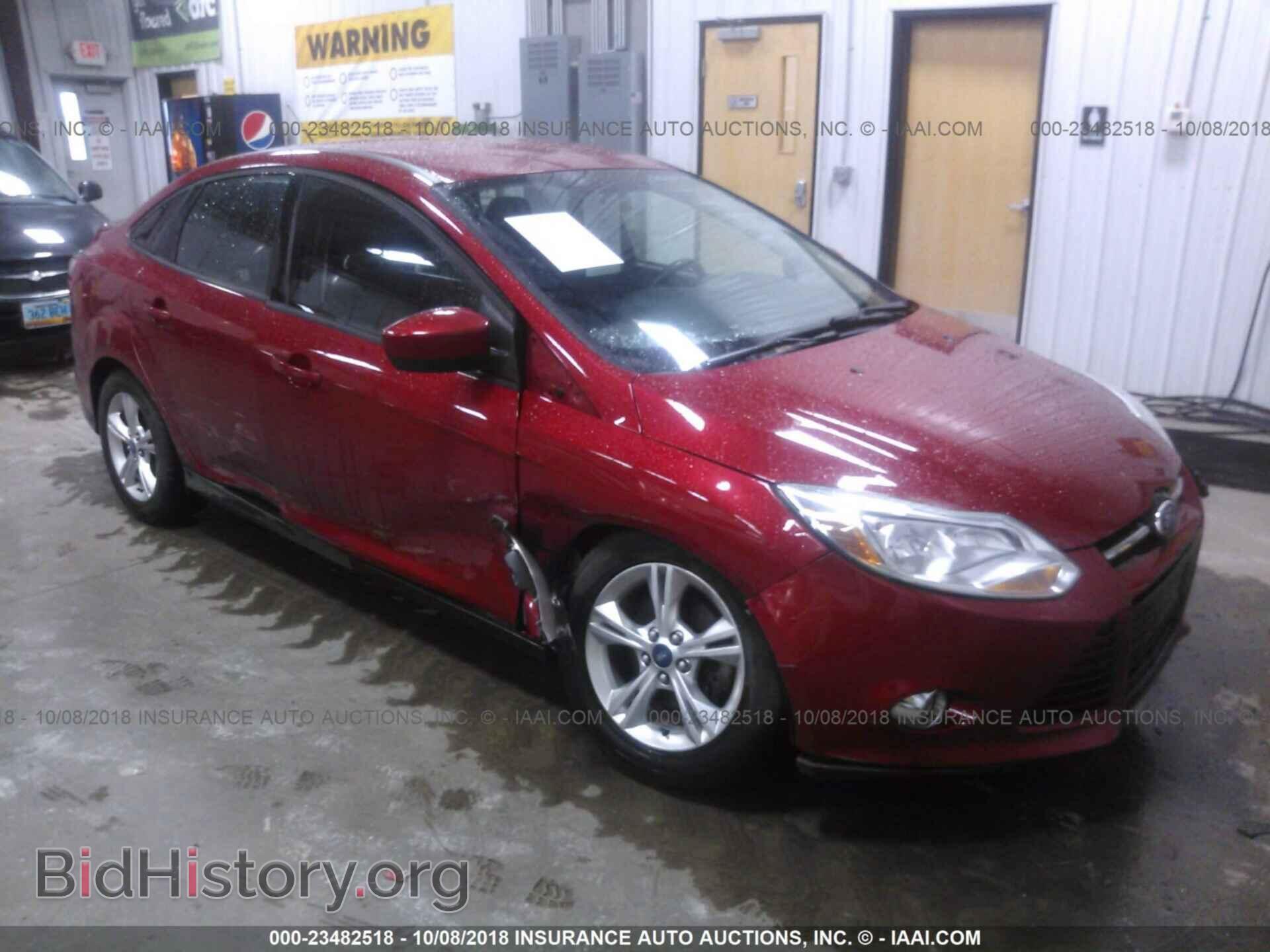Photo 1FAHP3F23CL227572 - Ford Focus 2012