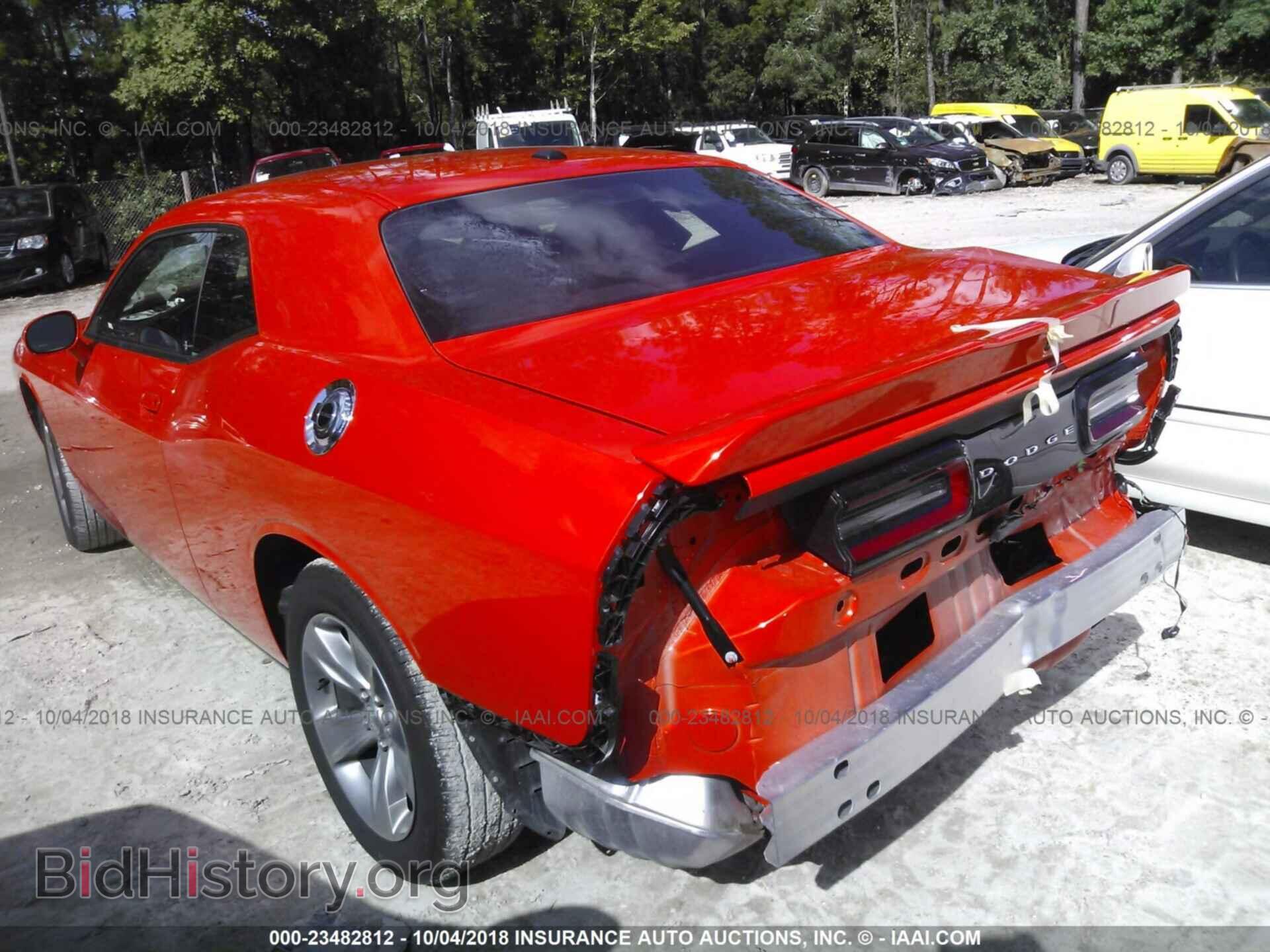 2018 Dodge Challenger - VIN: 2C3CDZAG4JH242339 - Фото 3