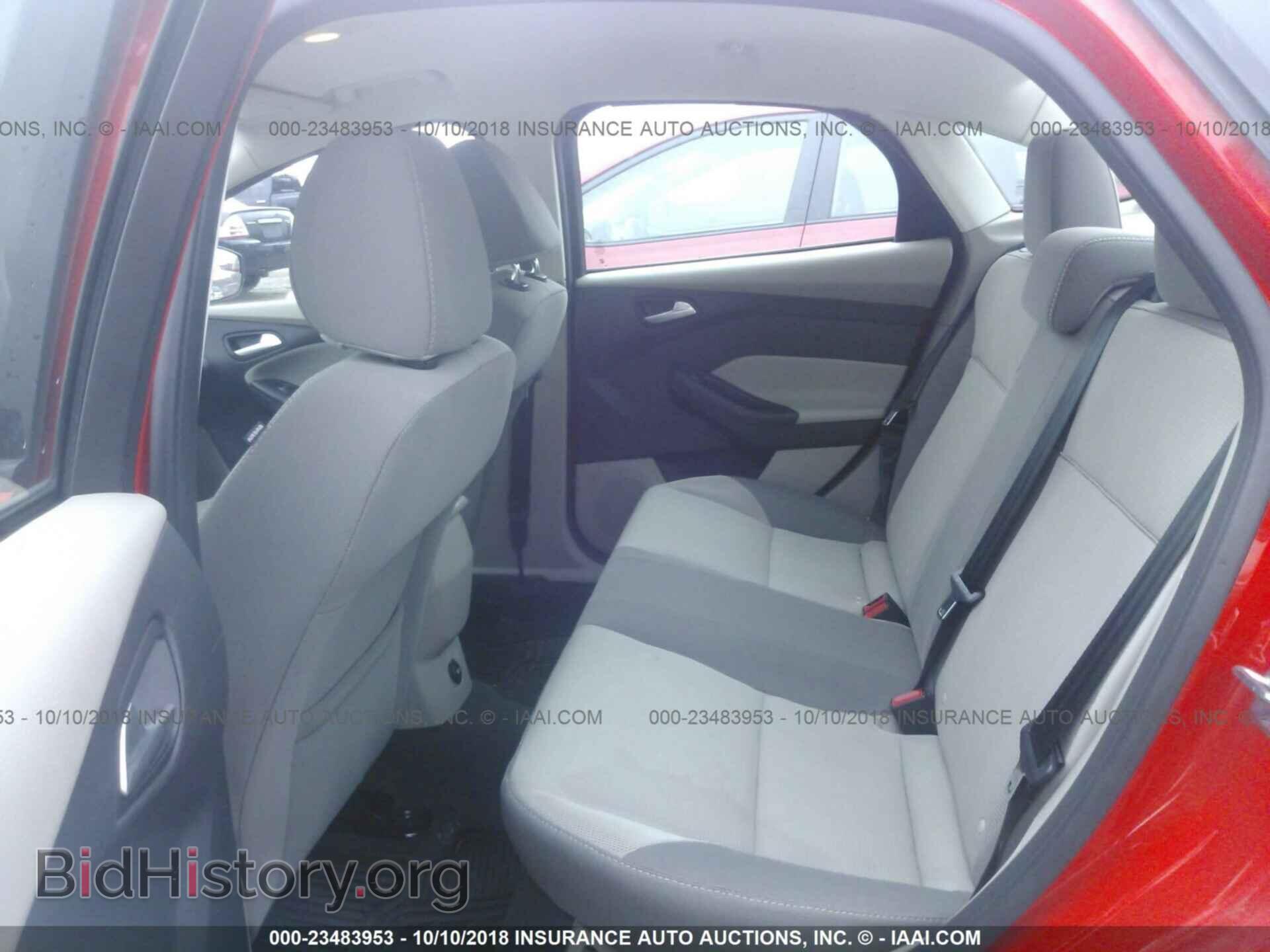 2013 Ford Focus - VIN: 1FADP3F2XDL210381 - Фото 8