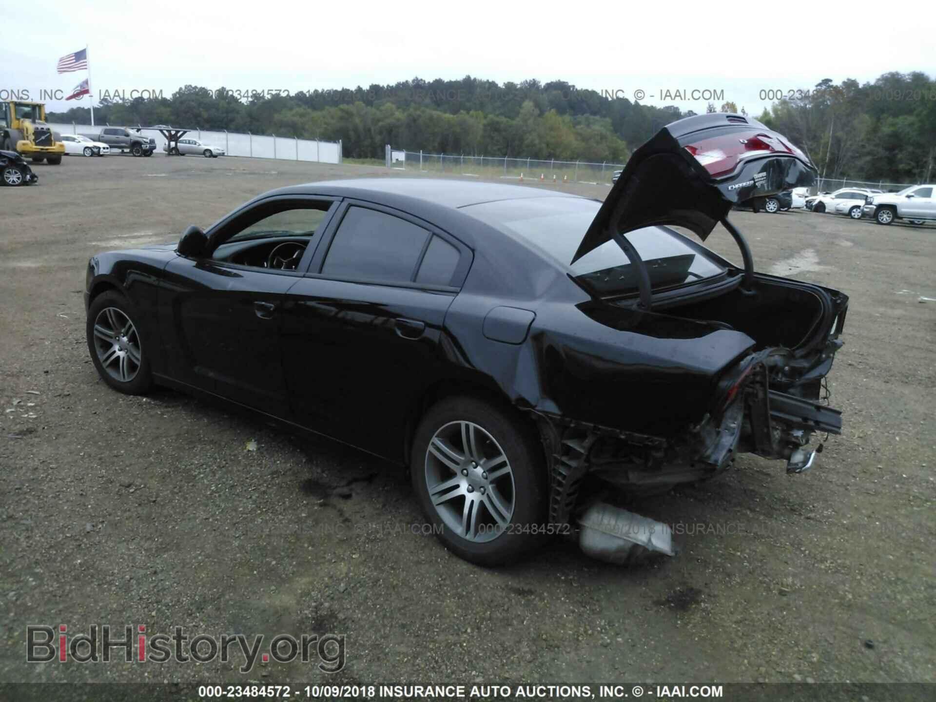 2012 Dodge Charger - VIN: 2C3CDXATXCH180451 - Фото 3