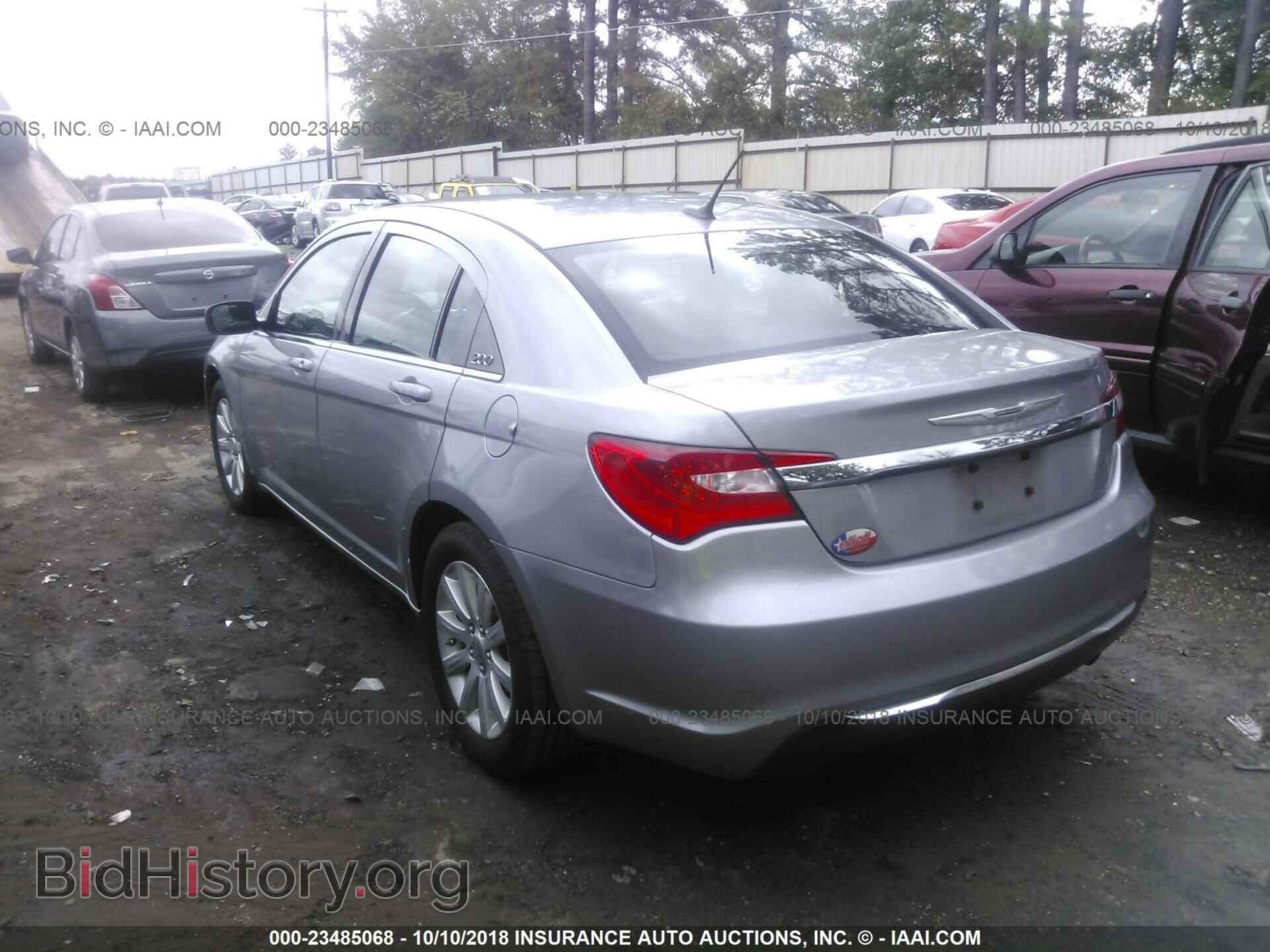 2014 Chrysler 200 - VIN: 1C3CCBBB2EN153248 - Photo 3