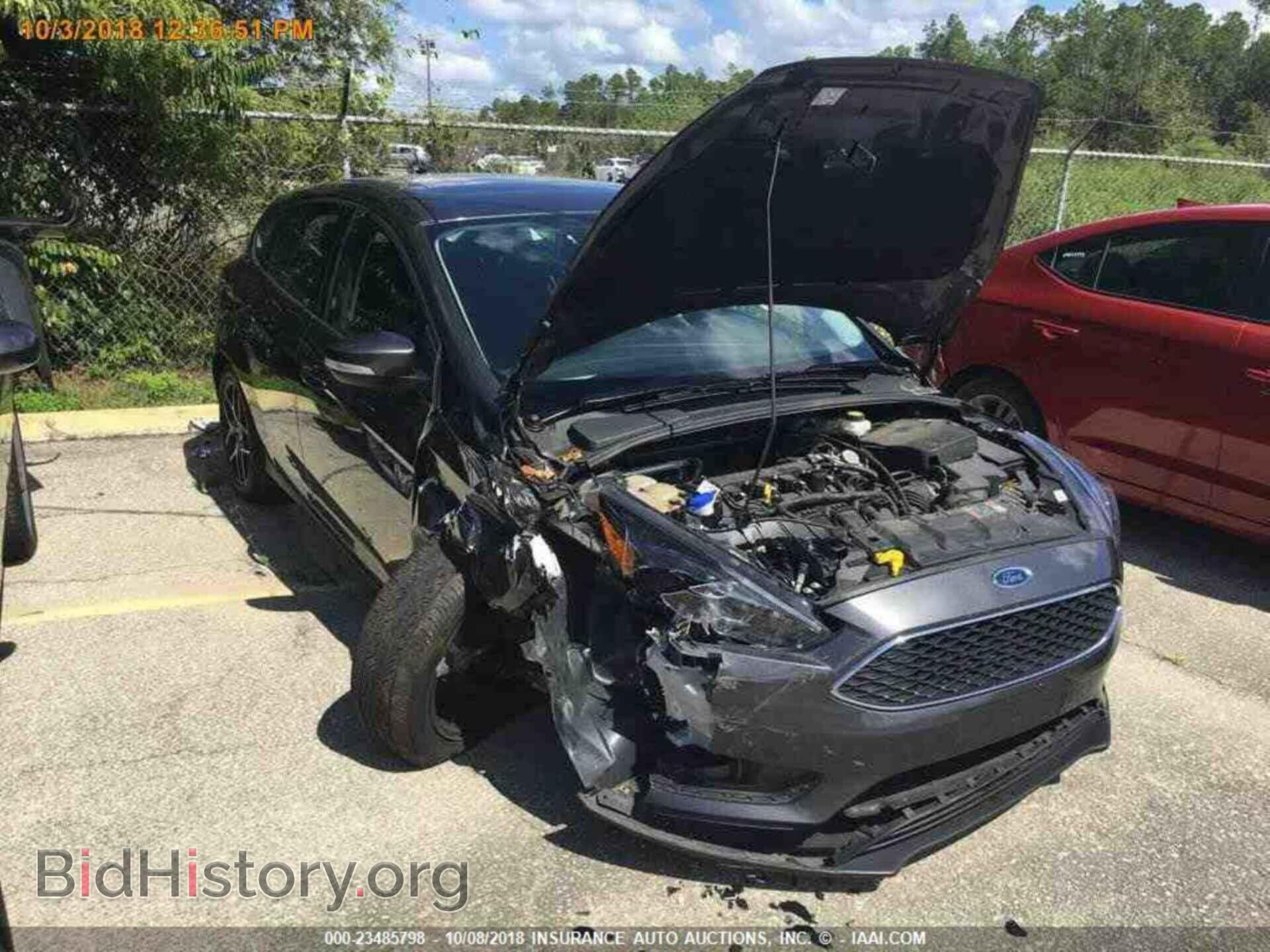 2017 Ford Focus - VIN: 1FADP3M27HL224912 - Photo 3