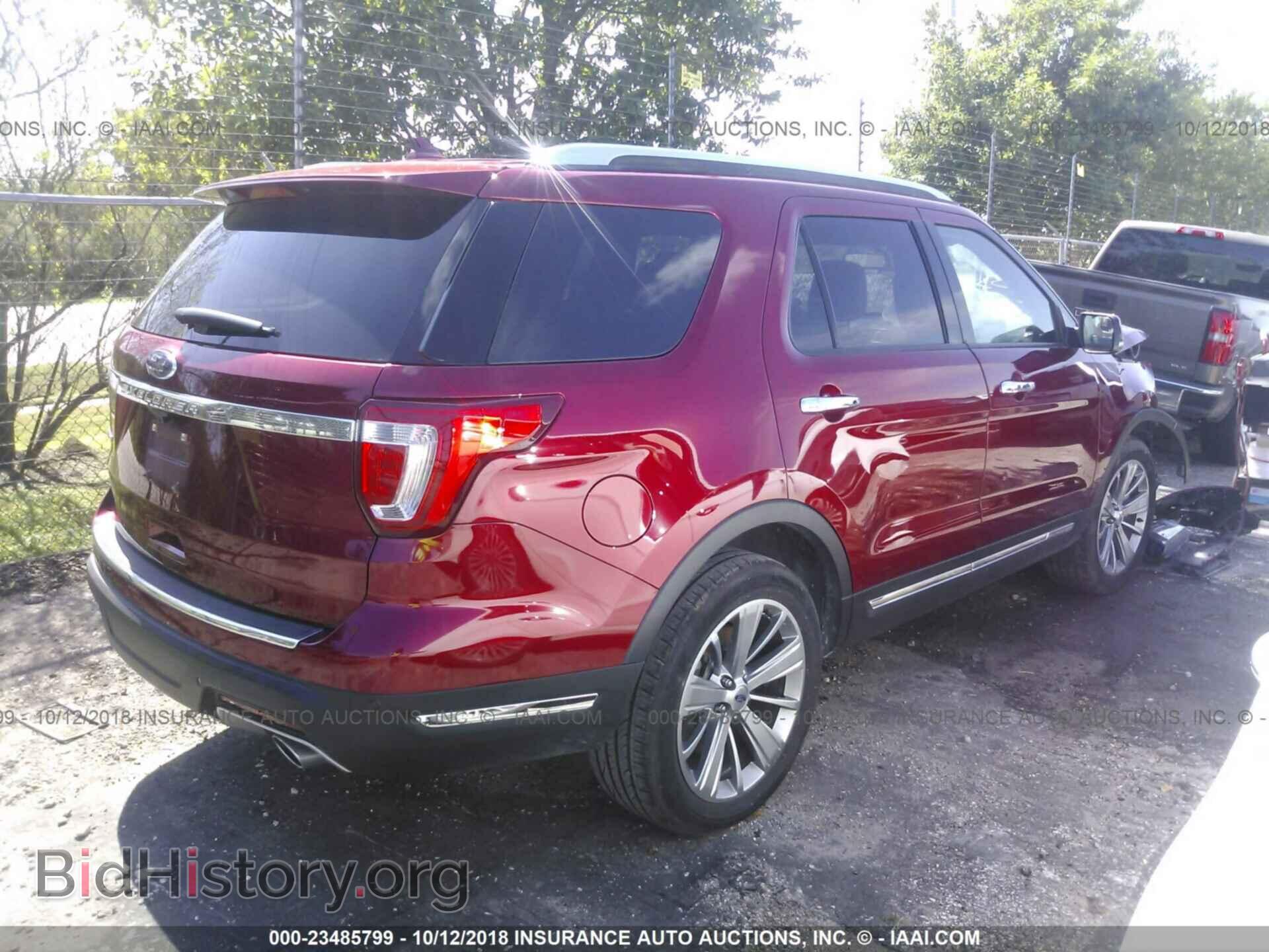2018 Ford Explorer - VIN: 1FM5K7F86JGB35316 - Фото 4