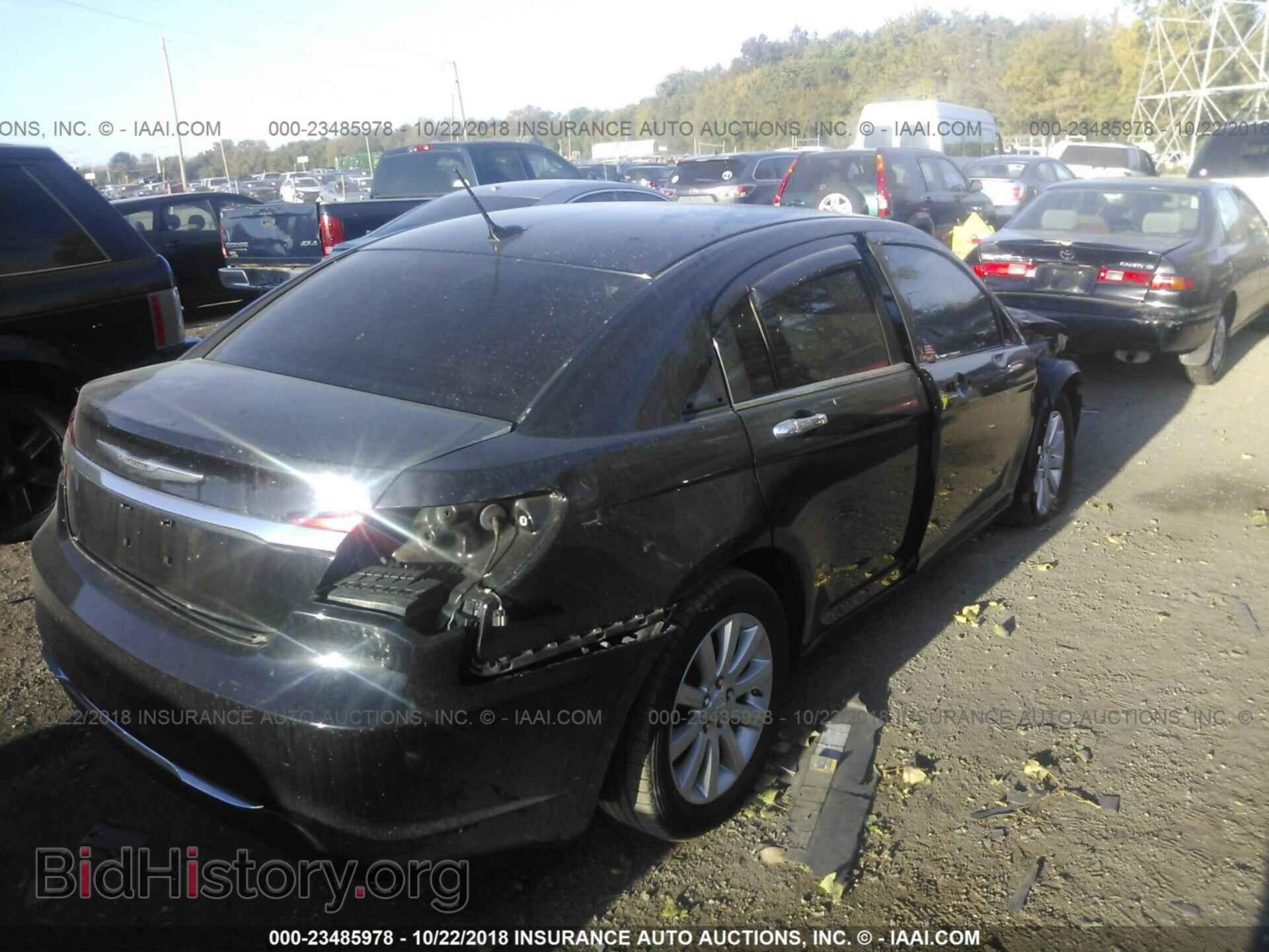 2013 CHRYSLER 200 - VIN: 1C3CCBCG4DN737773 - Photo 4
