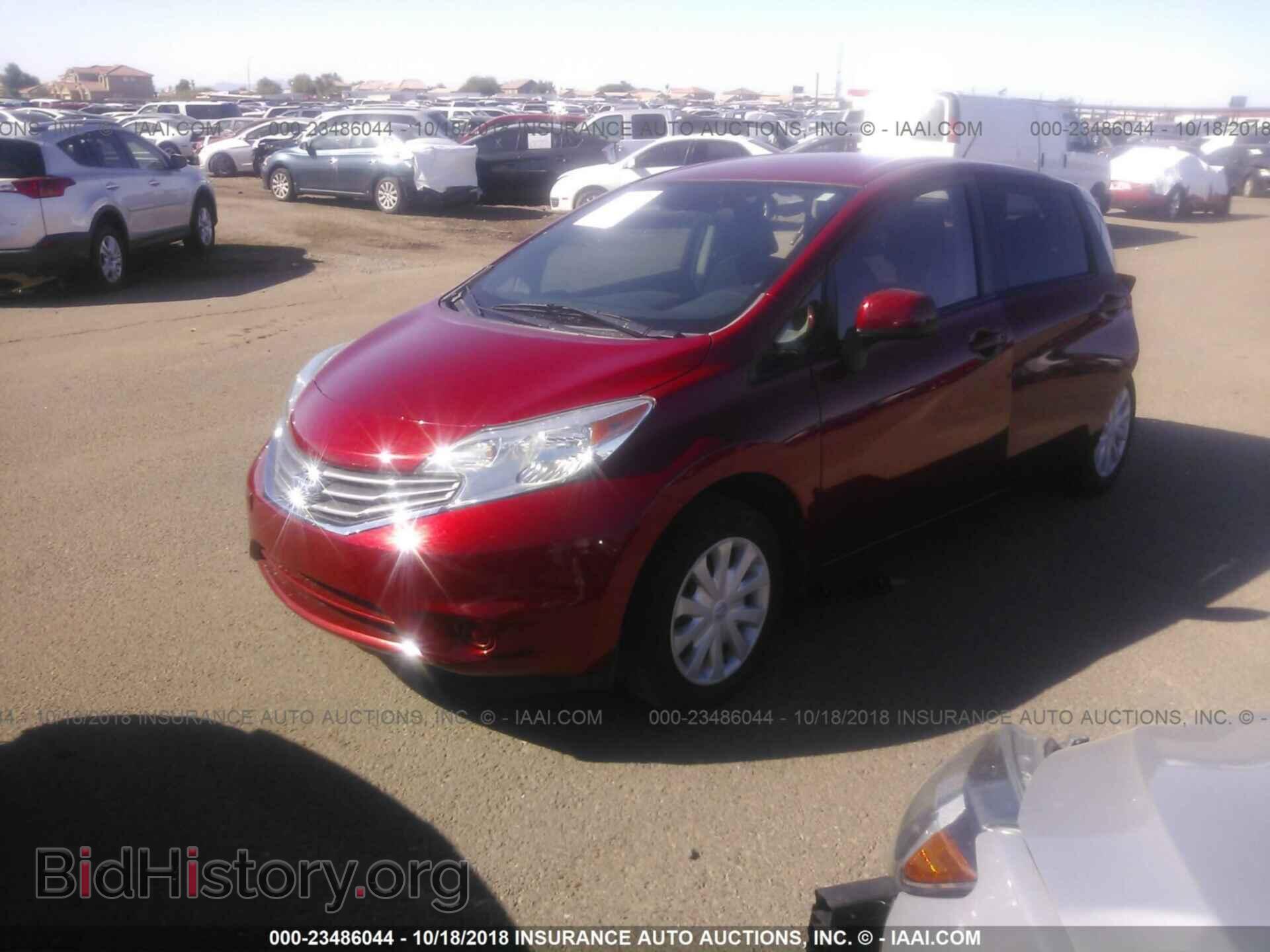2014 Nissan Versa note - VIN: 3N1CE2CP8EL375635 - Photo 2
