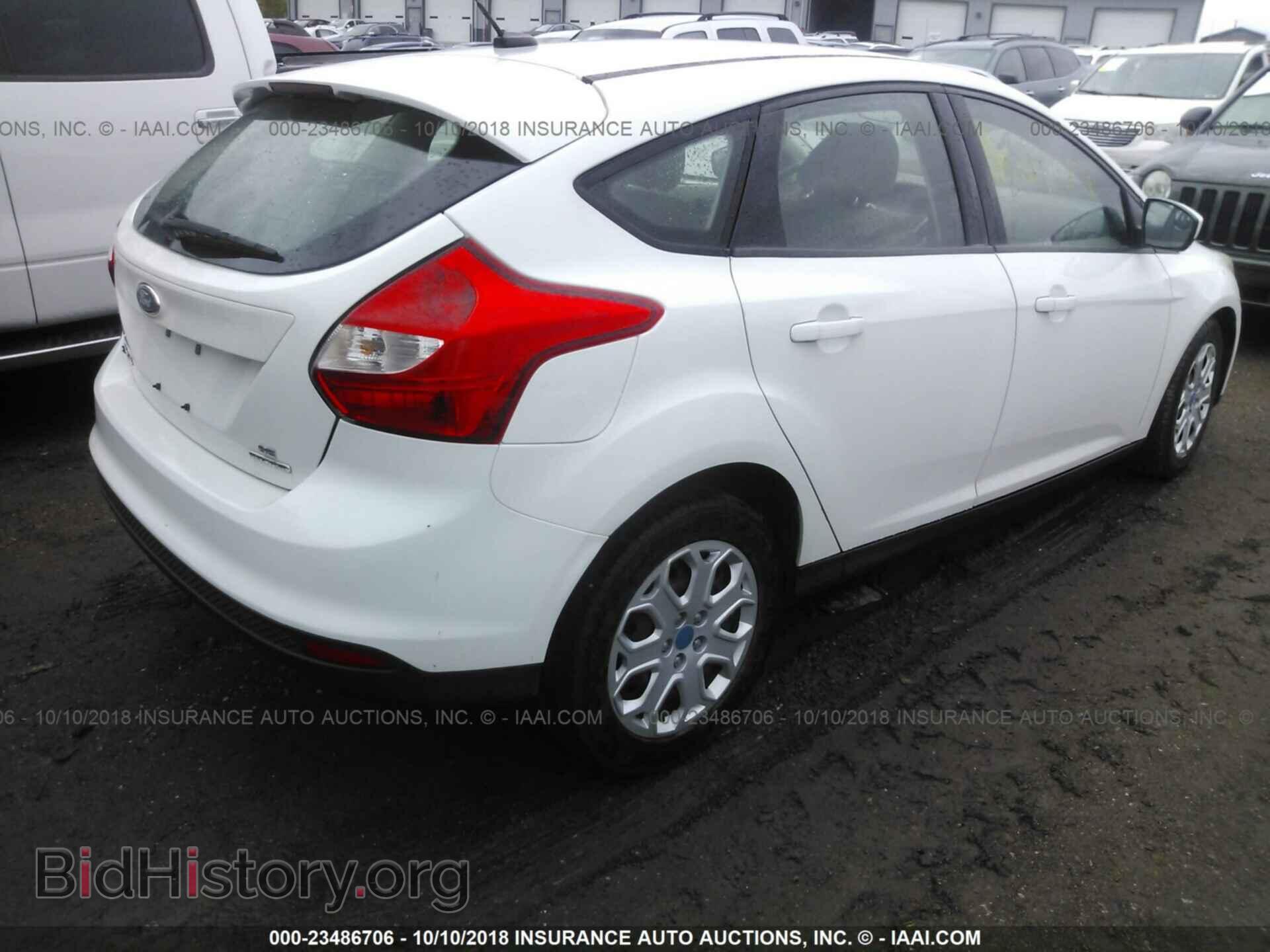 2012 Ford Focus - VIN: 1FAHP3K23CL387005 - Photo 4