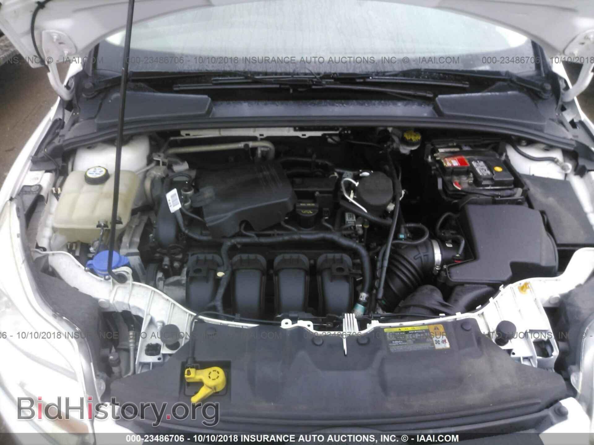 2012 Ford Focus - VIN: 1FAHP3K23CL387005 - Photo 10