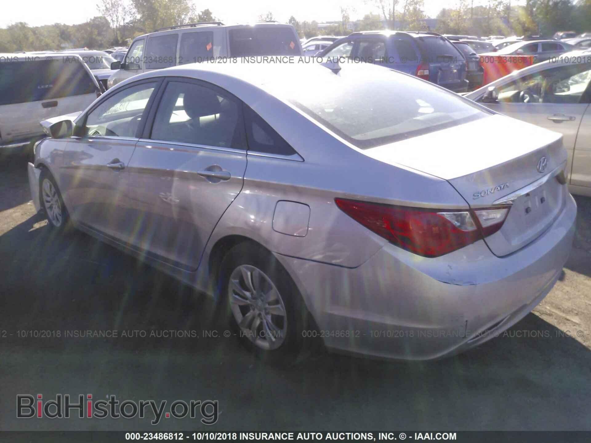 2012 Hyundai Sonata - VIN: 5NPEB4AC2CH361205 - Фото 3