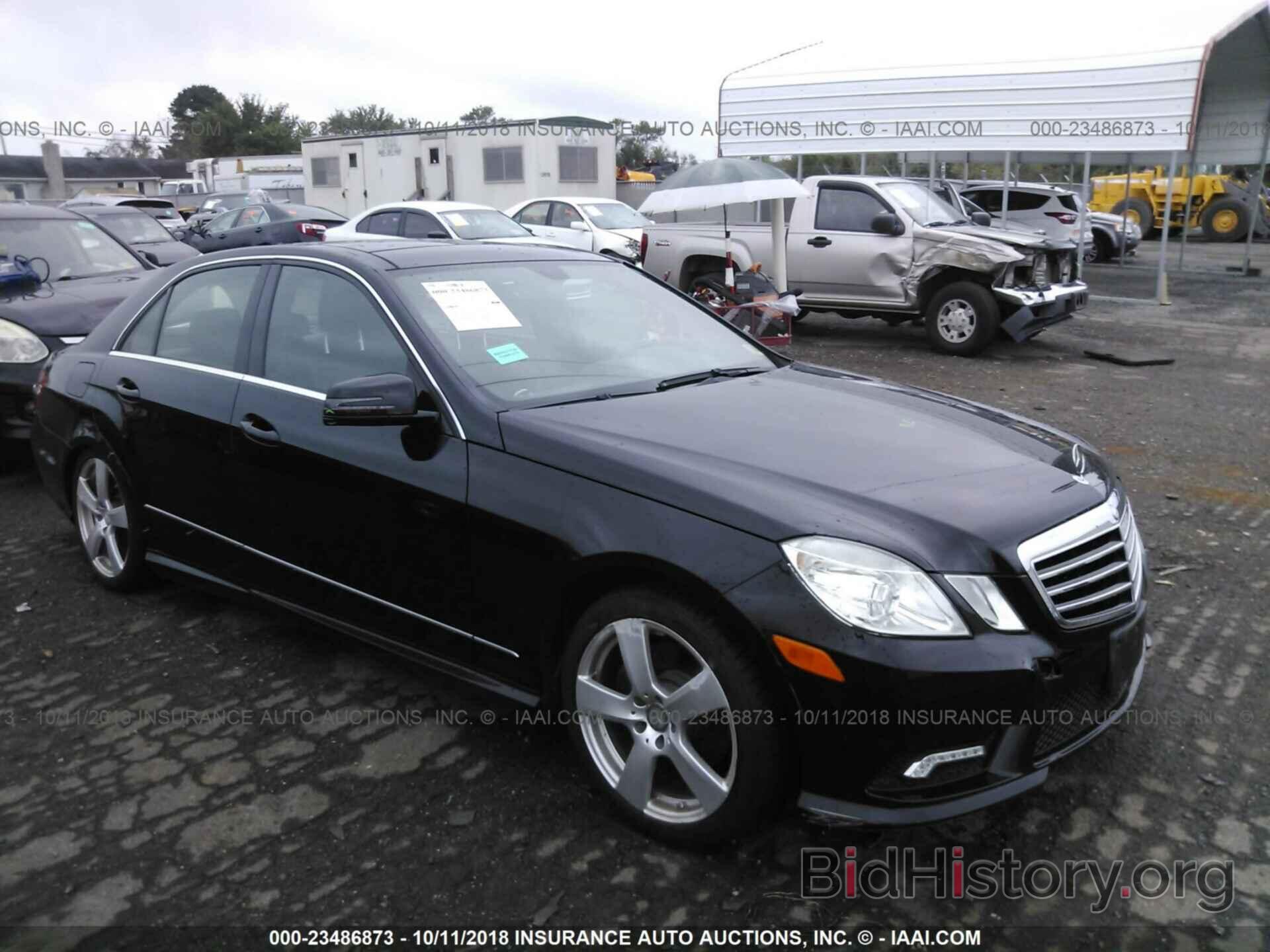 Photo WDDHF8HB4BA444975 - Mercedes-benz E 2011