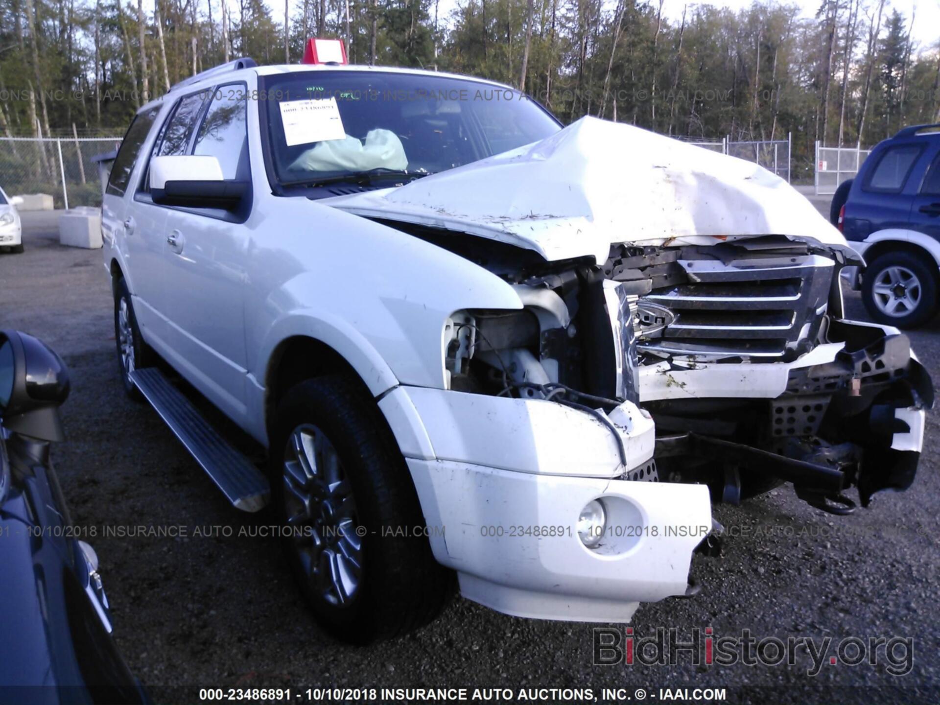Photo 1FMJU2A57BEF08613 - Ford Expedition 2011