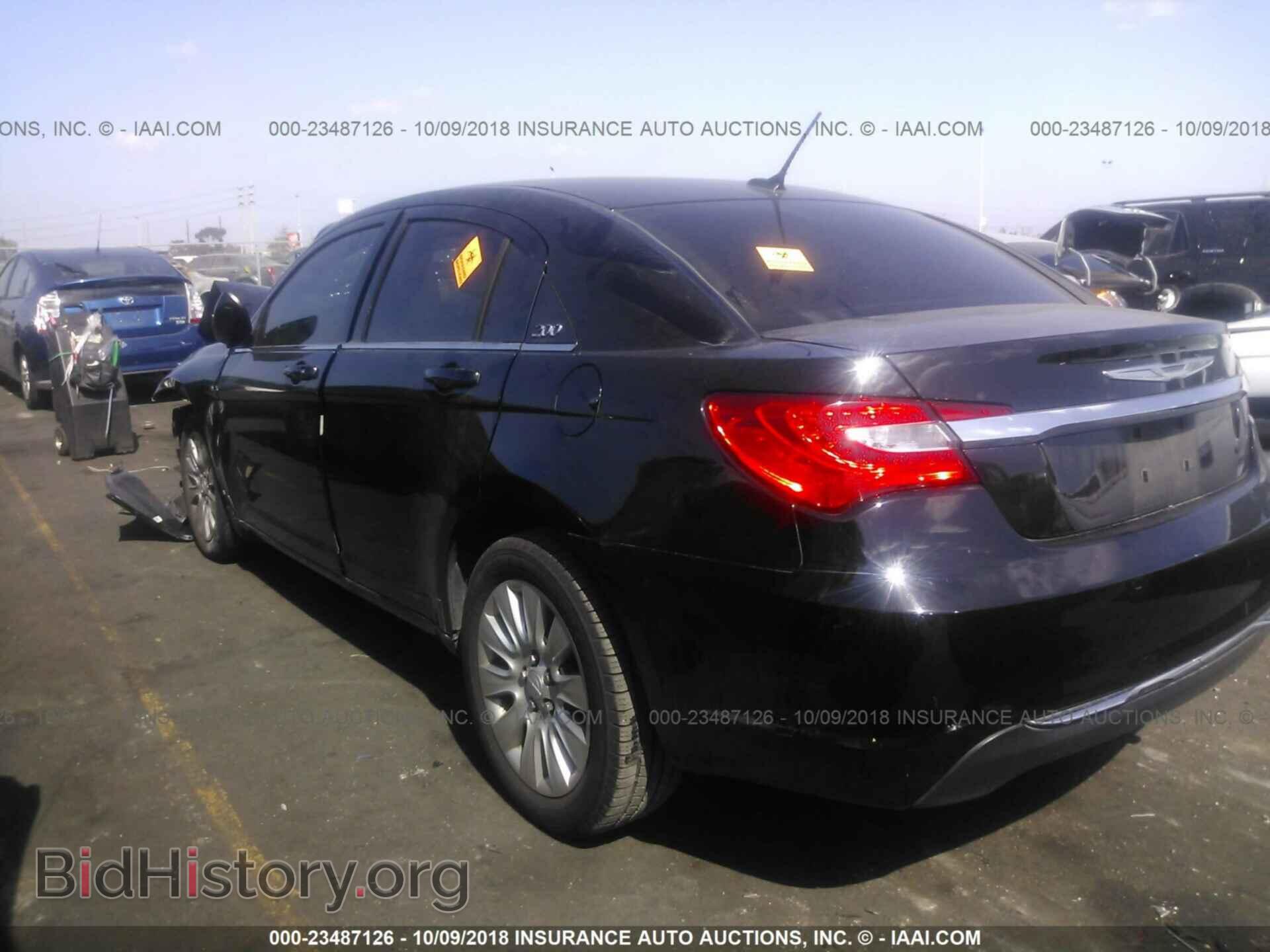 2013 Chrysler 200 - VIN: 1C3CCBAB0DN734473 - Фото 3