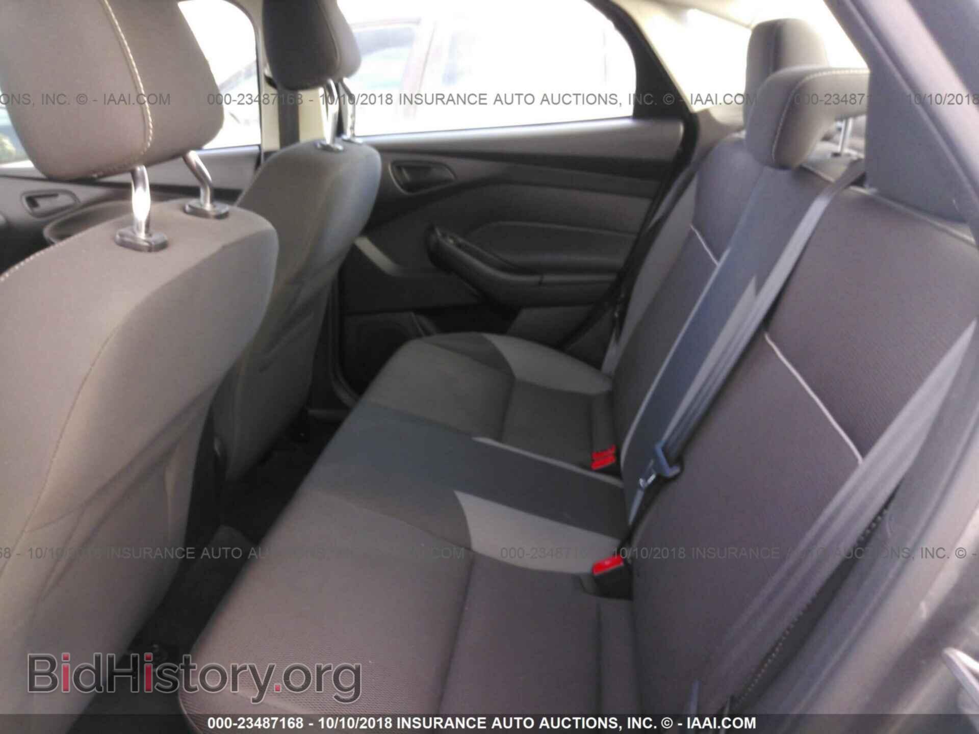 2012 Ford Focus - VIN: 1FAHP3F22CL186447 - Photo 8
