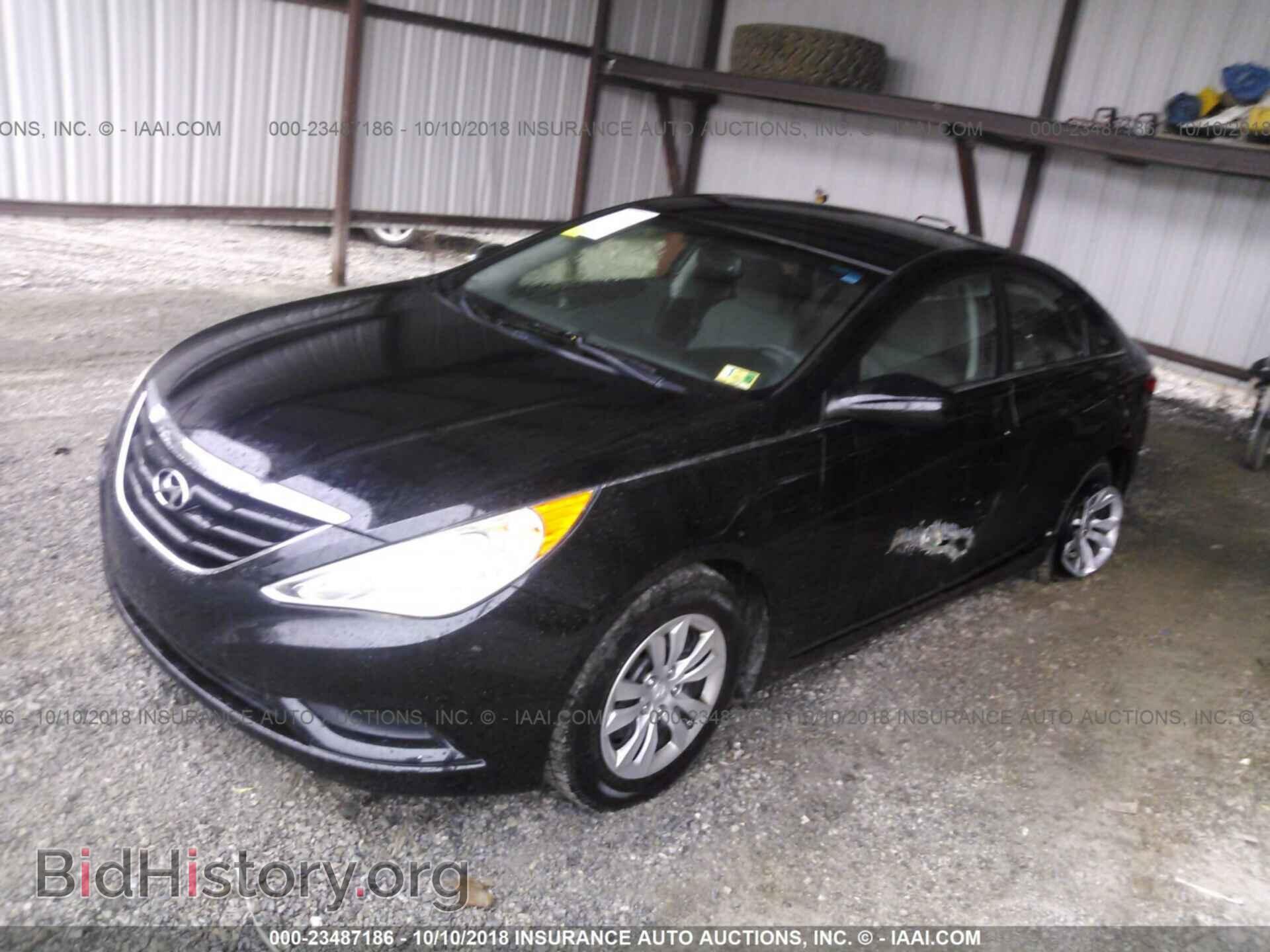 2012 Hyundai Sonata - VIN: 5NPEB4AC5CH486604 - Photo 2